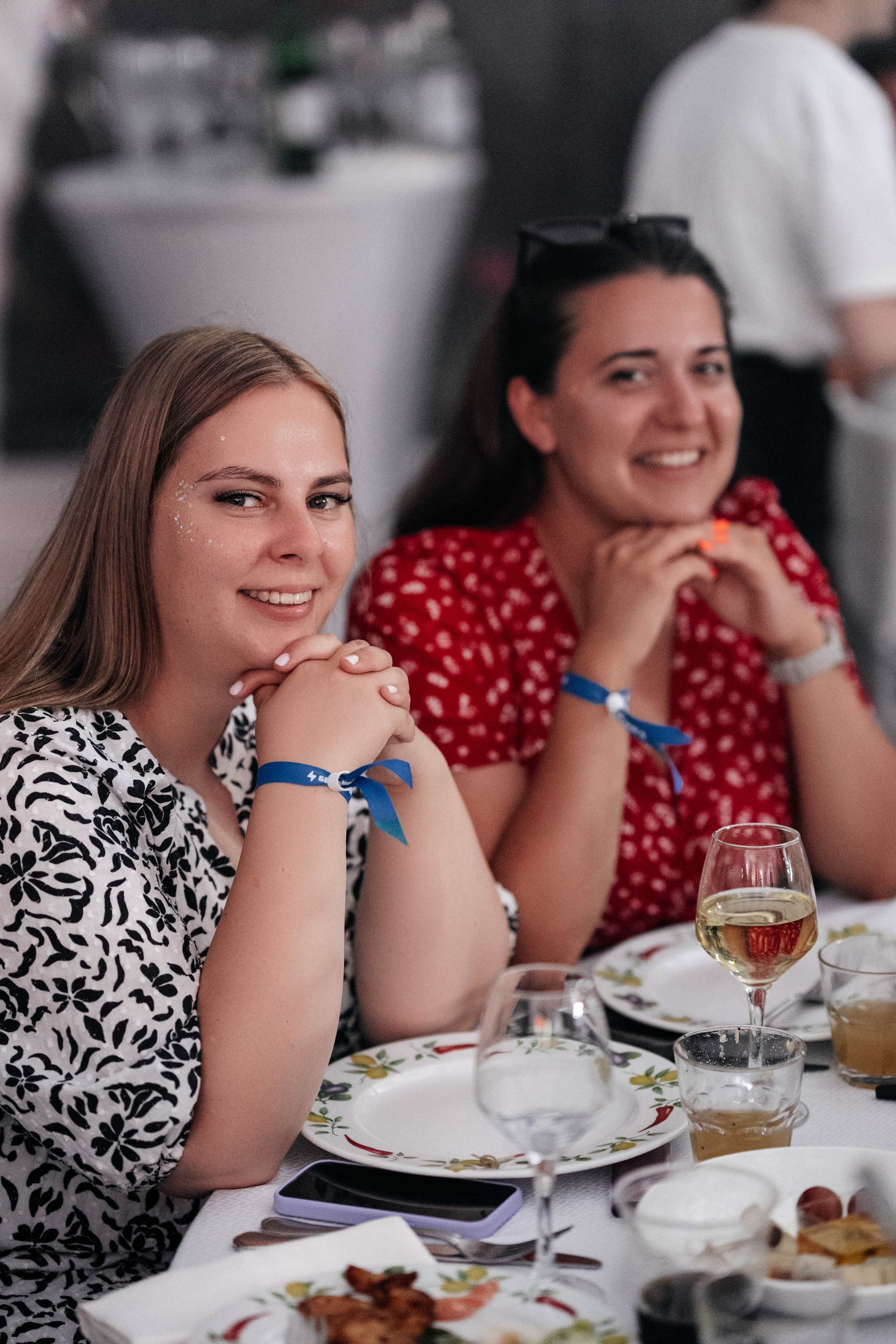 Бери заряд. Свадебный фотограф Москва Александра Аверкова