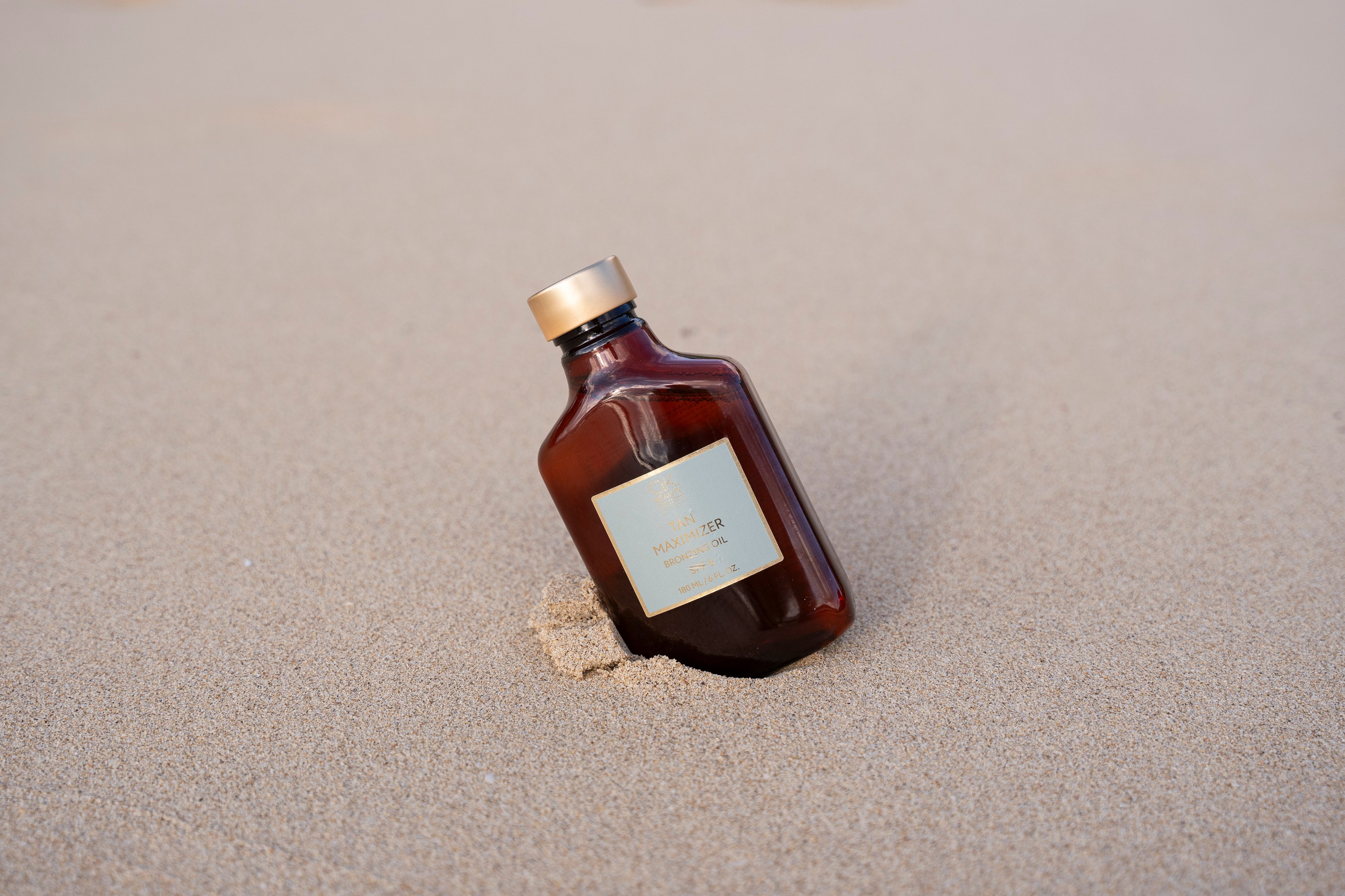 TAN SPF15. Brand designer | photographer | model