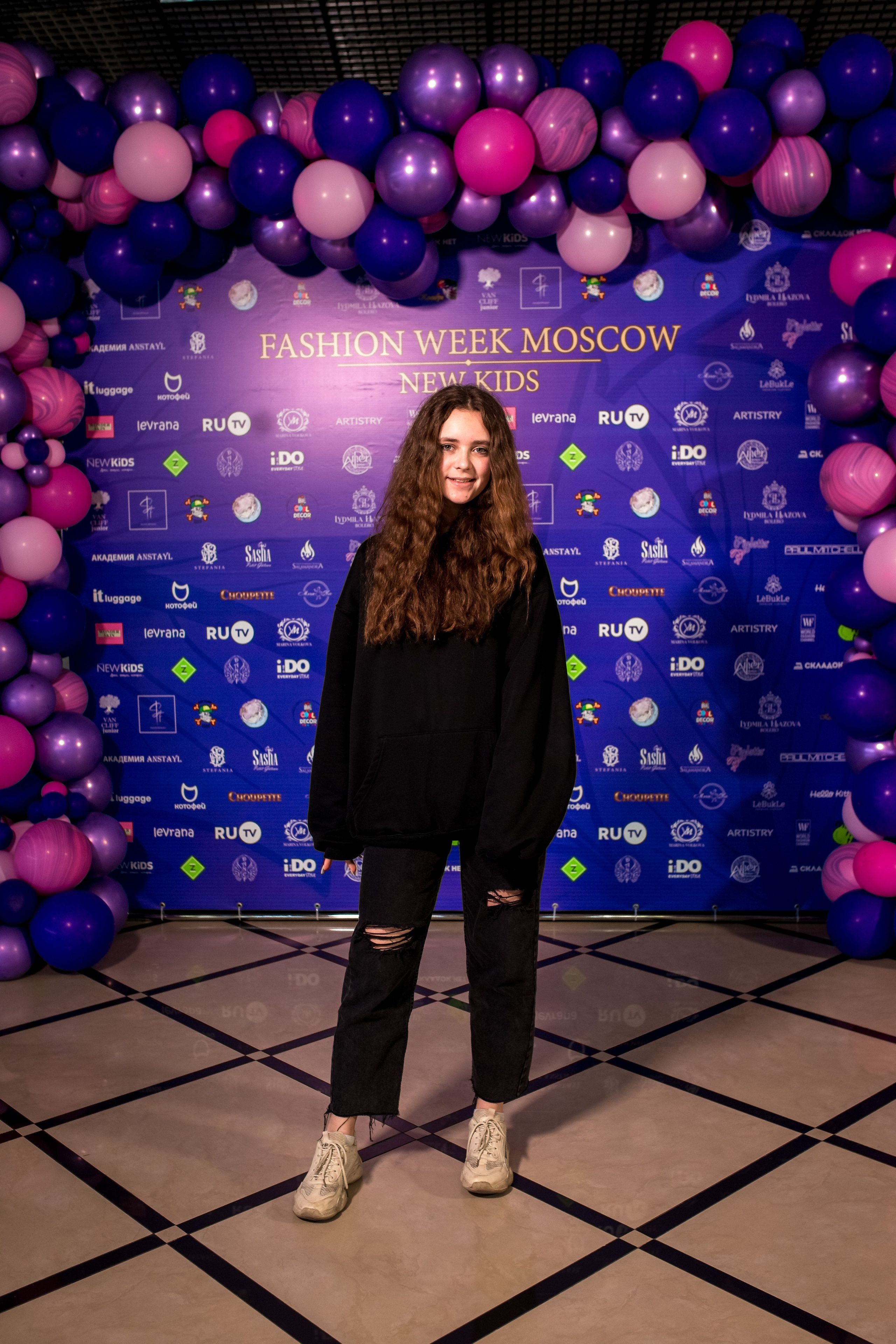 Показ Итальянской моды в России весна 2022. Женский фотограф Крещение Венчание Москва Брянск