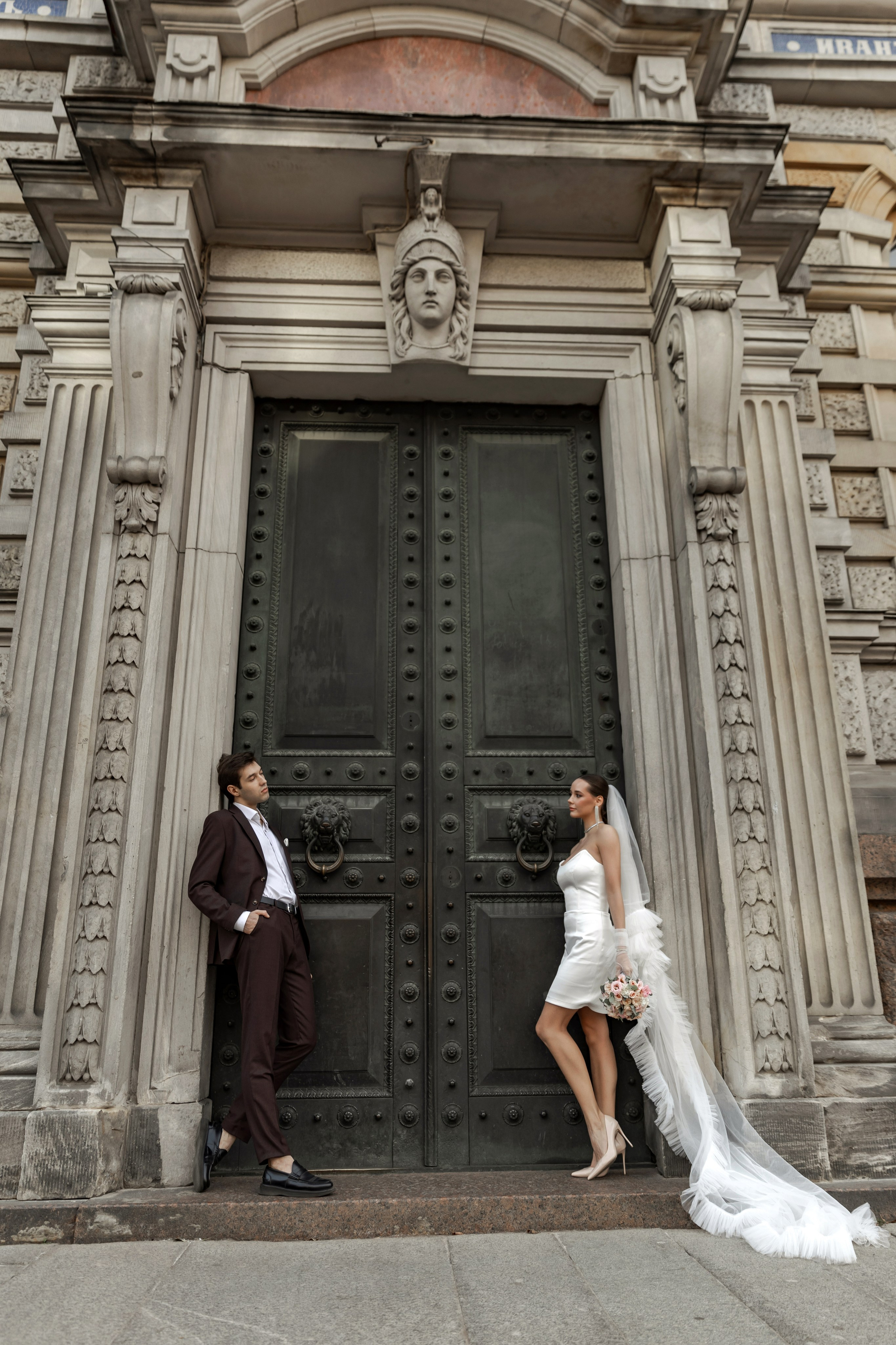 Свадьба в городе. Валерия и Тимофей. Свадебный и портретный фотограф в Санкт-Петербурге Надежда Чечулина