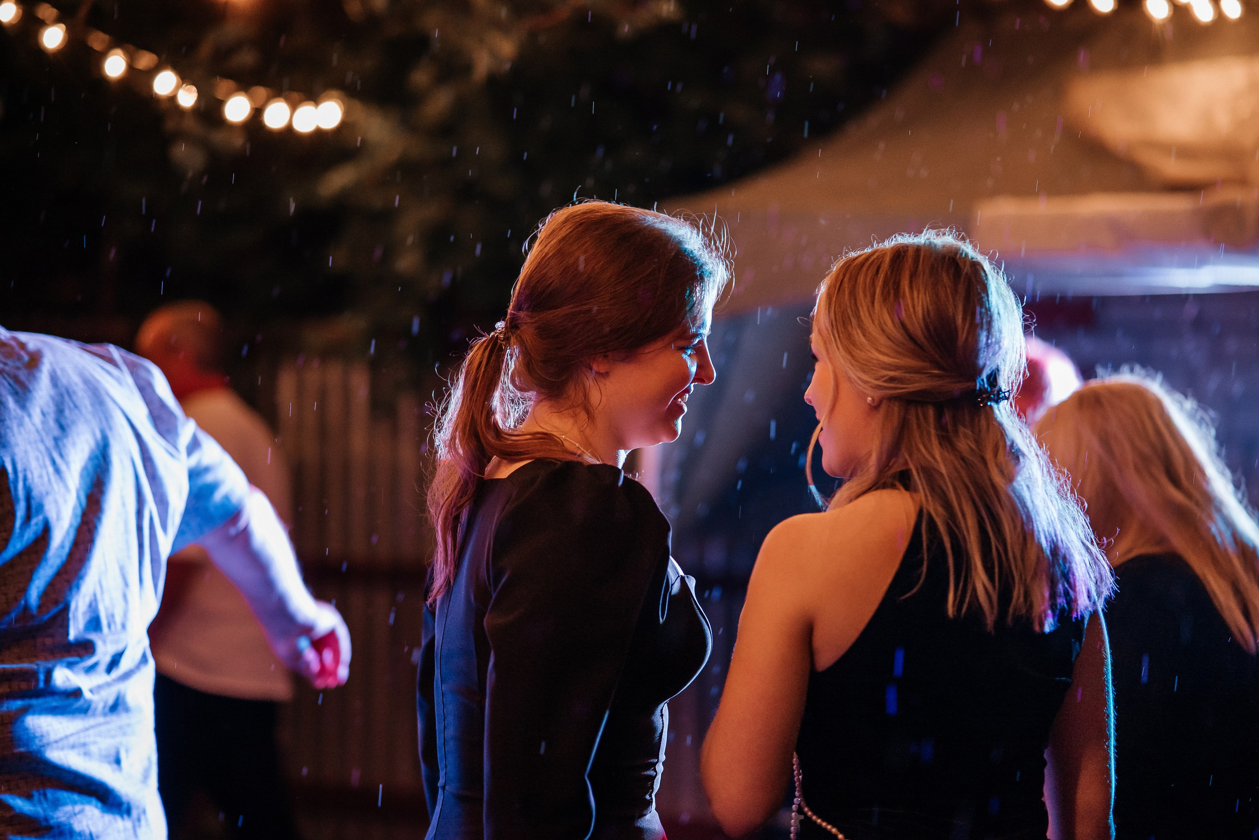 «Свадьба Даши и Артема». Школьный фотограф в Валуйках. Фотосессии для выпускников и изготовление выпускных альбомов в городе Валуйки и в Белгородской области