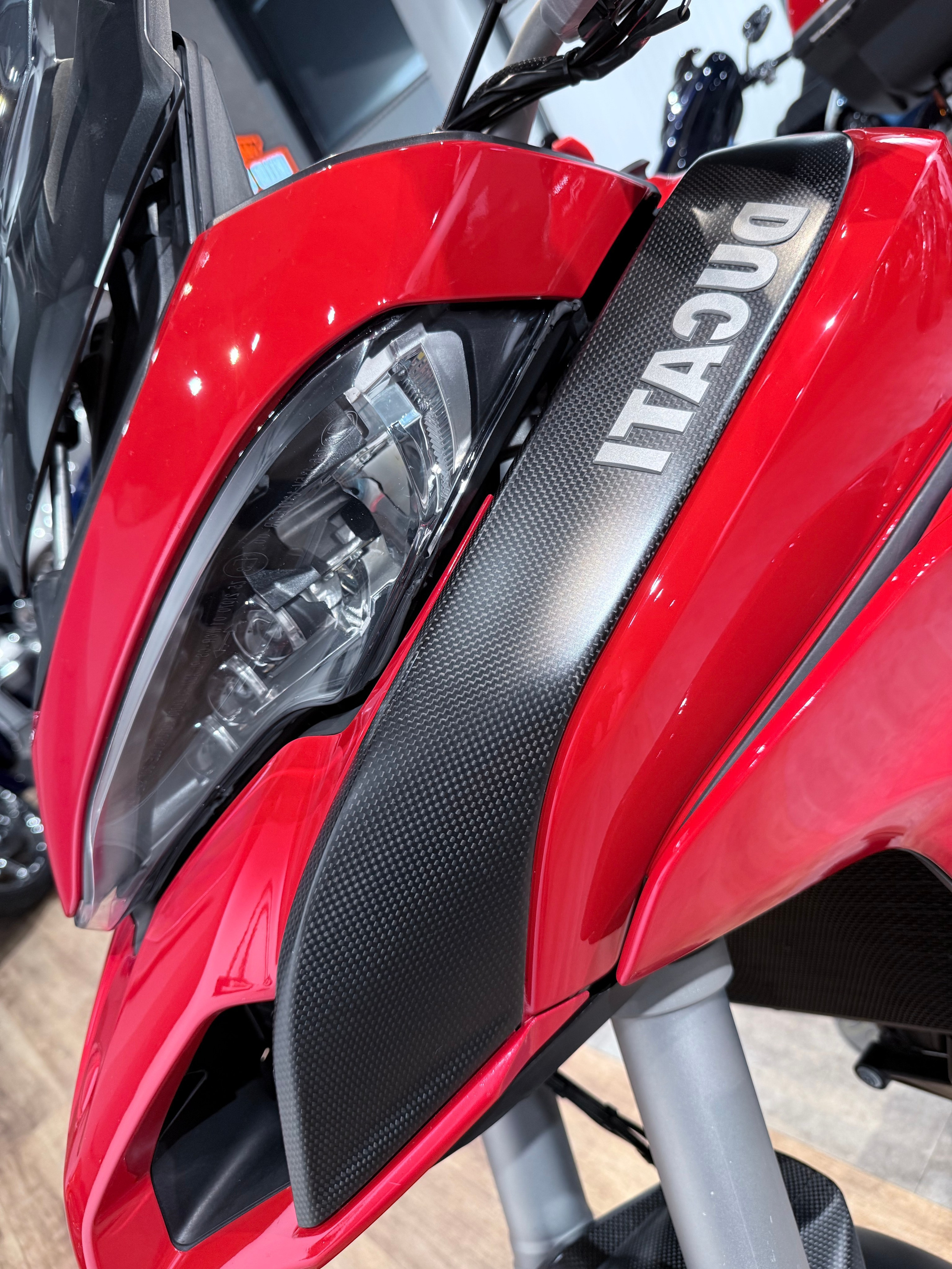 Ducati Multistrada 1200S Carbon. Hello Davidson, Москва. Только хорошие мотоциклы…