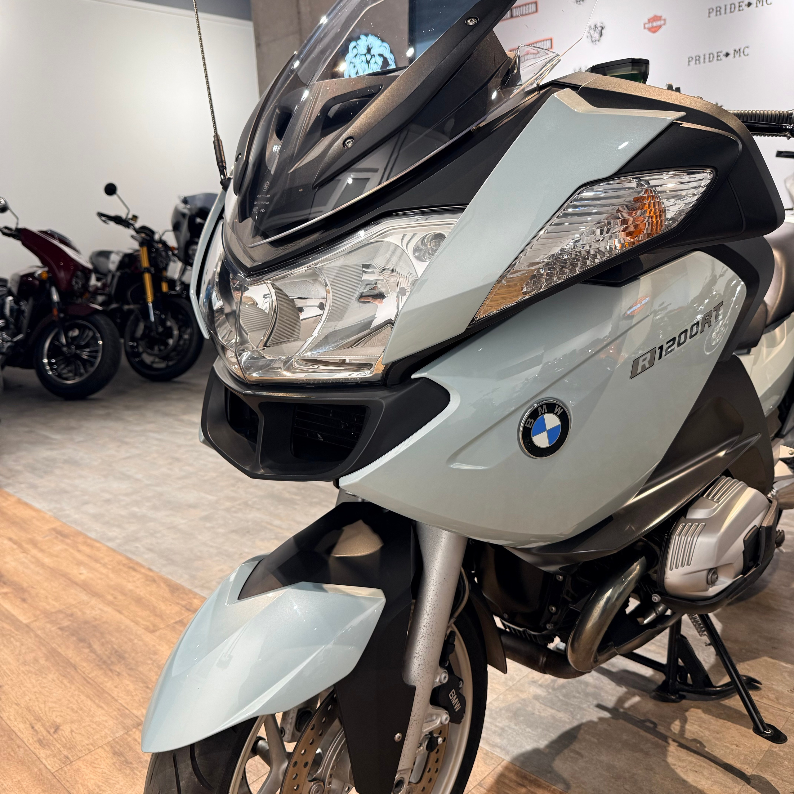 2010 ВМW R1200RТ Oyster Grey Metаlliс (VIN *WВ10*9636). Hello Davidson, Москва. Только хорошие мотоциклы…