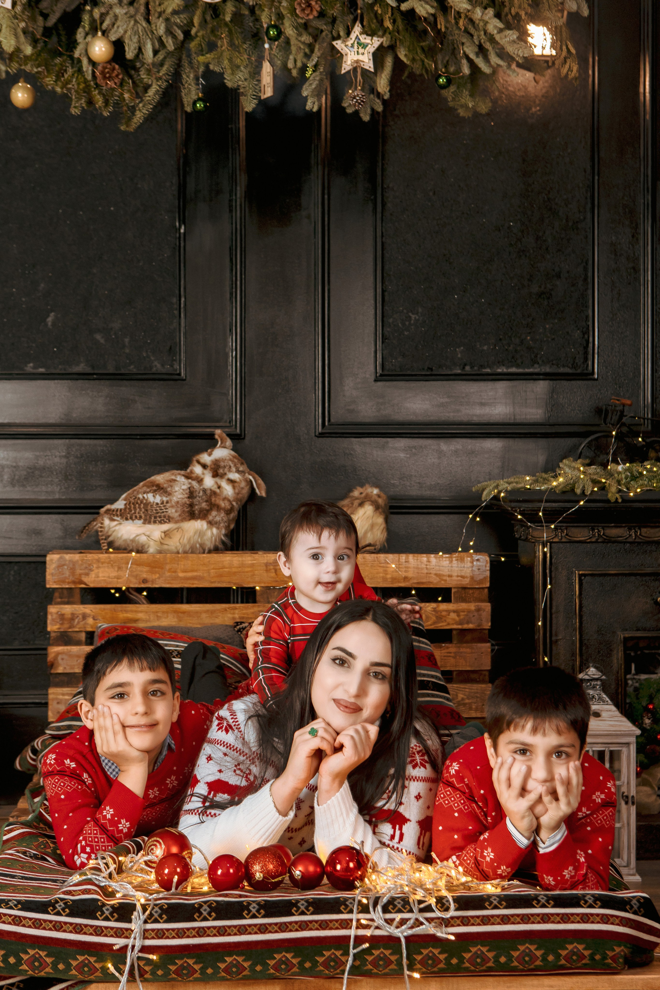 Зухра с детками. Свадебный и семейный фотограф в Каспийске Алёна Нурмагомедова