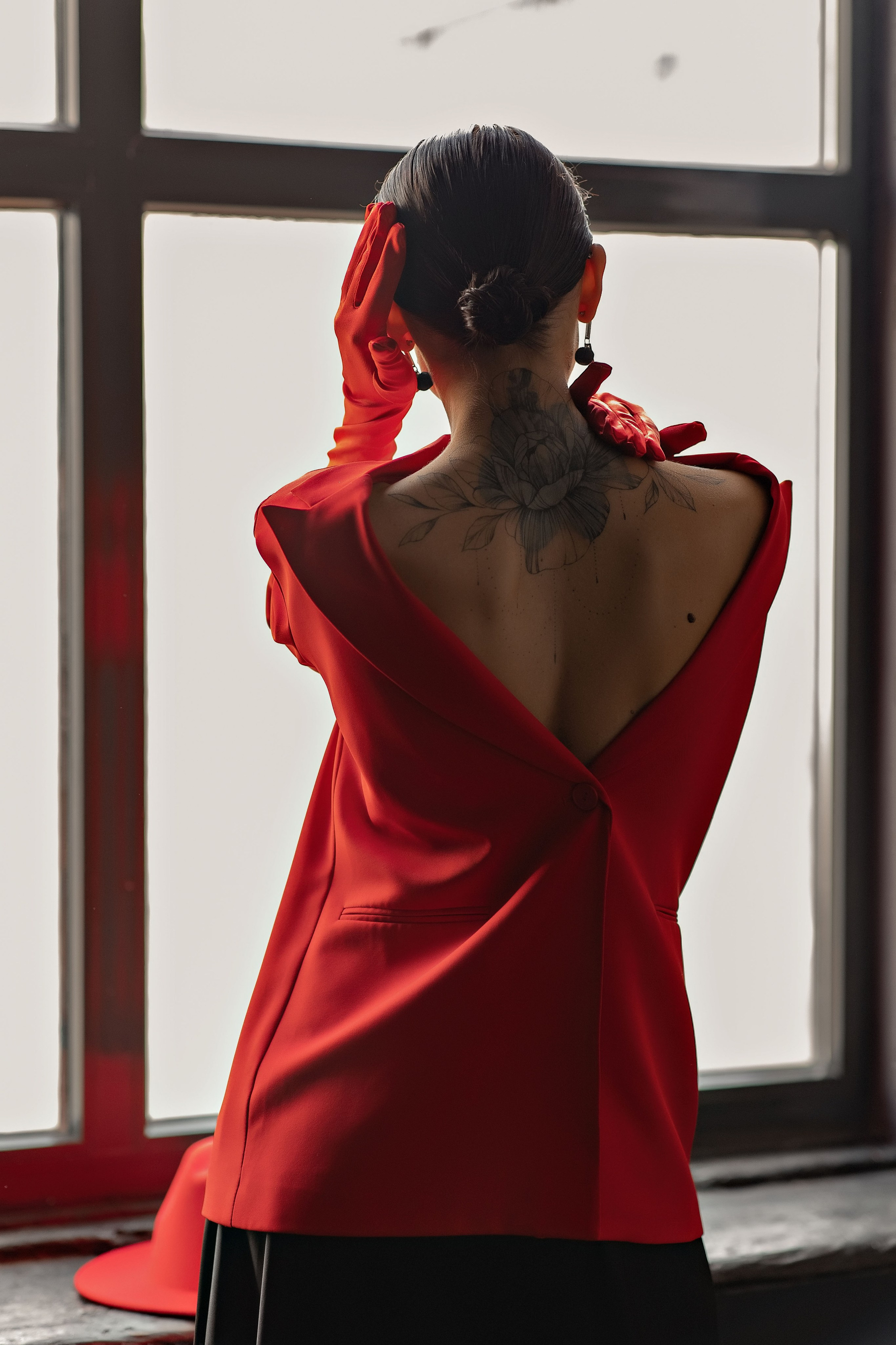 Женский портрет. Фотограф-стилист Крым Прокат одежды в Крыму. Фотосессии в Крыму