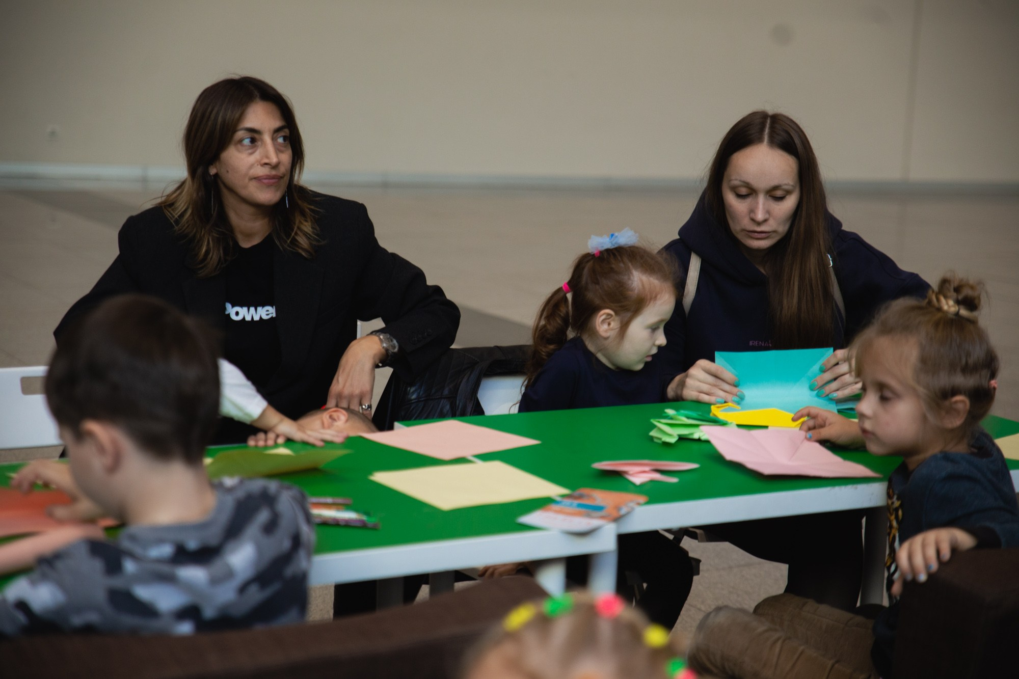 Сказка в ТЦ Океания. Репортажный и концертный фотограф в Москве Анастасия Осень
