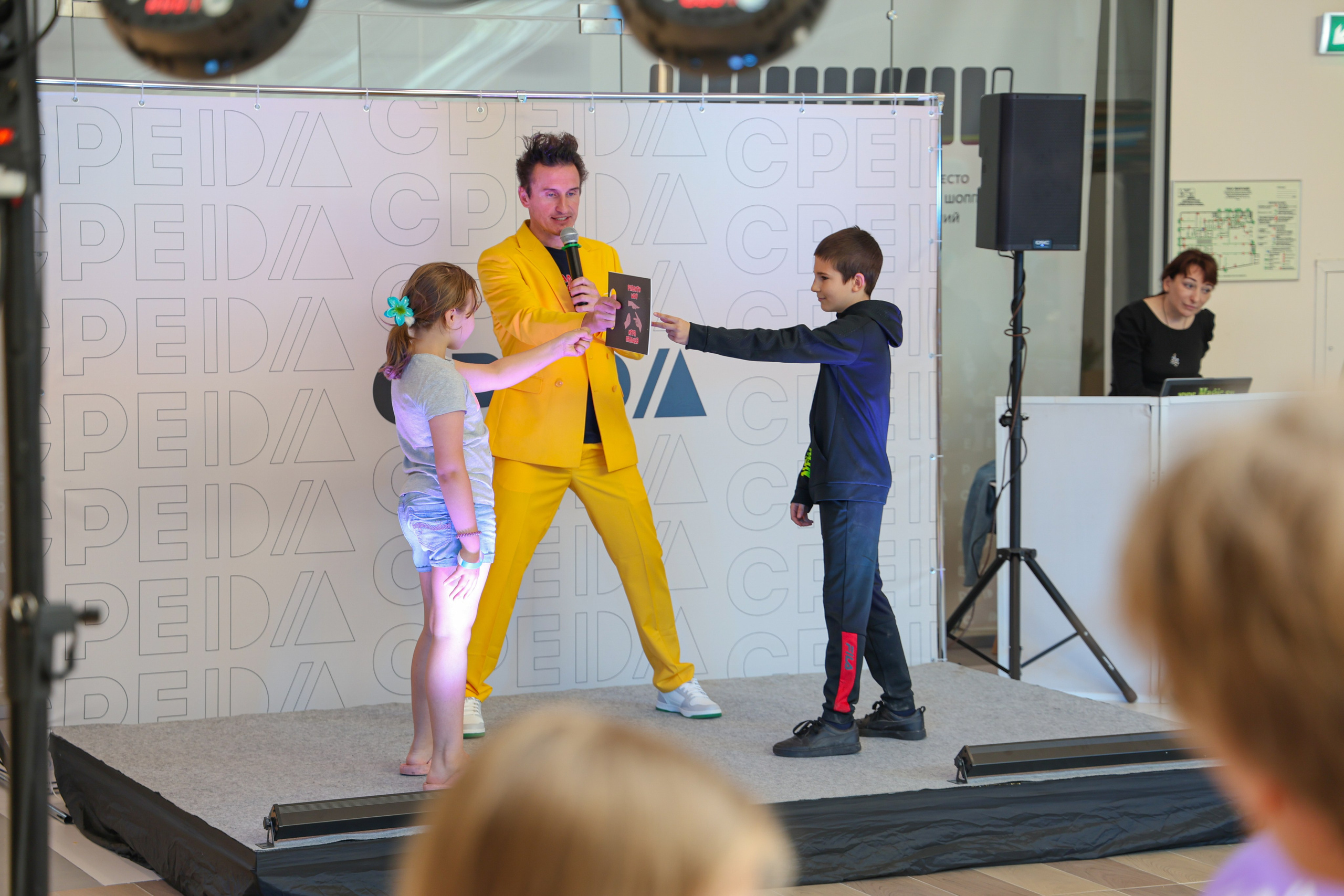 Репортаж ТЦ. Фотограф и видеограф — Москва