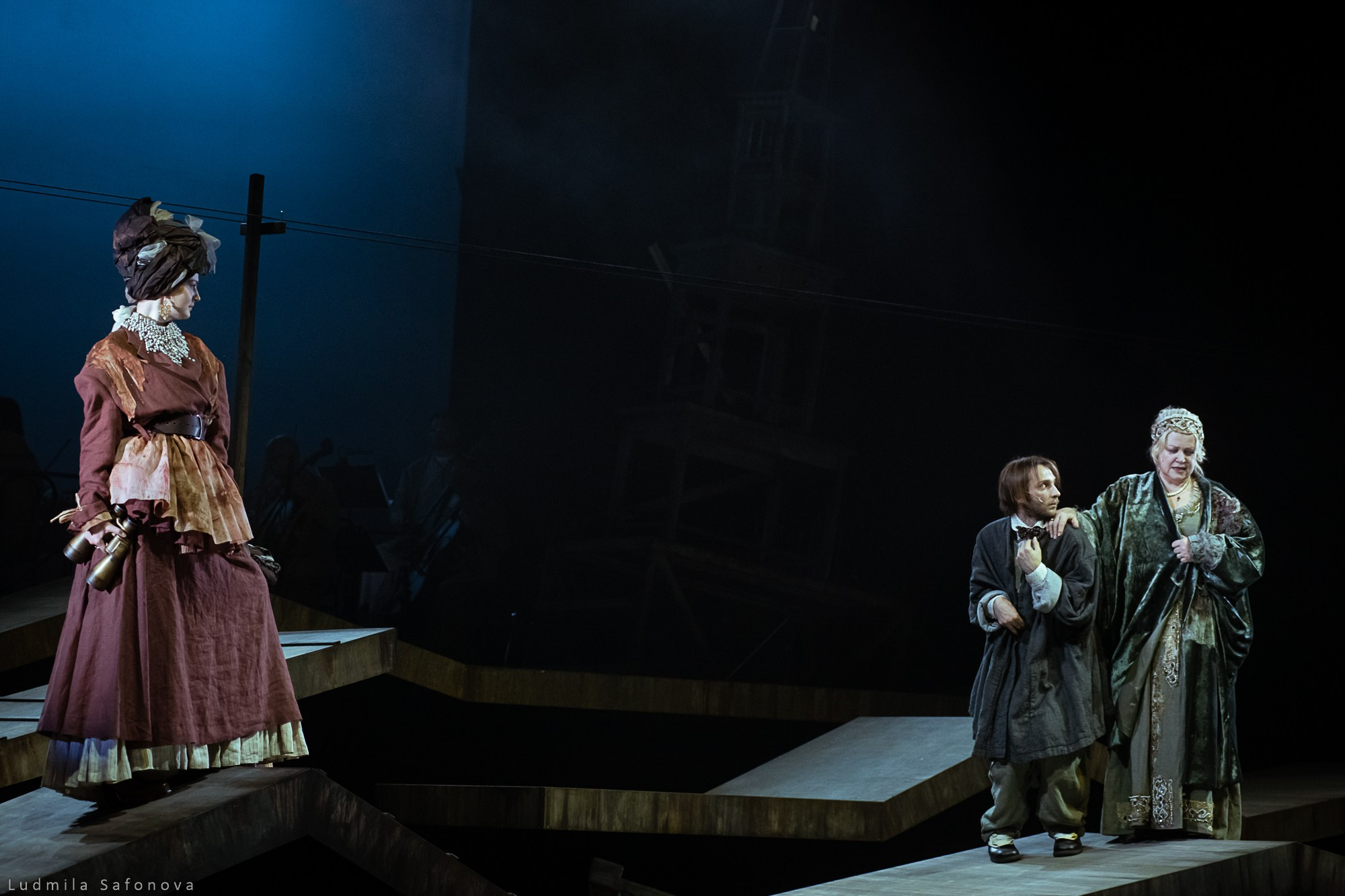 Театр Гоголя. Соборяне. Lucytheatre