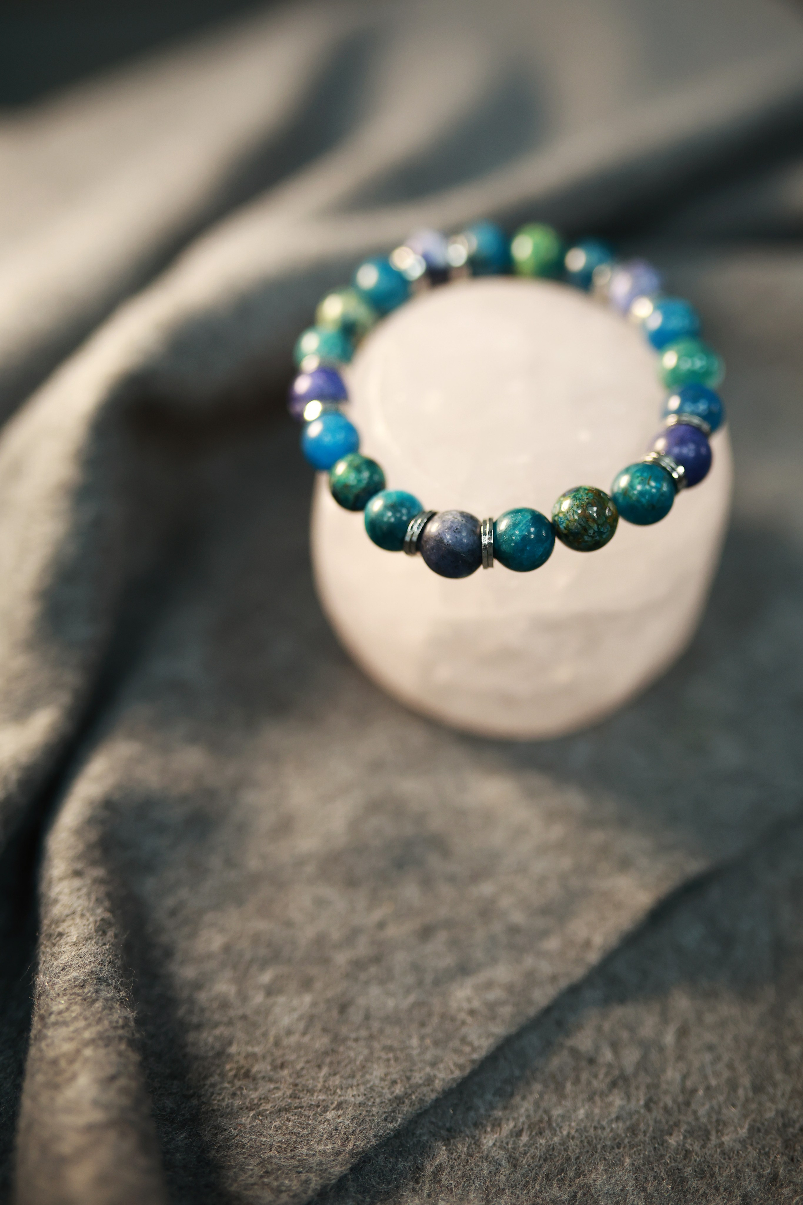 Контент для магазина украшений. Фотограф в Москве. Женские фотосессии, love-story, контент