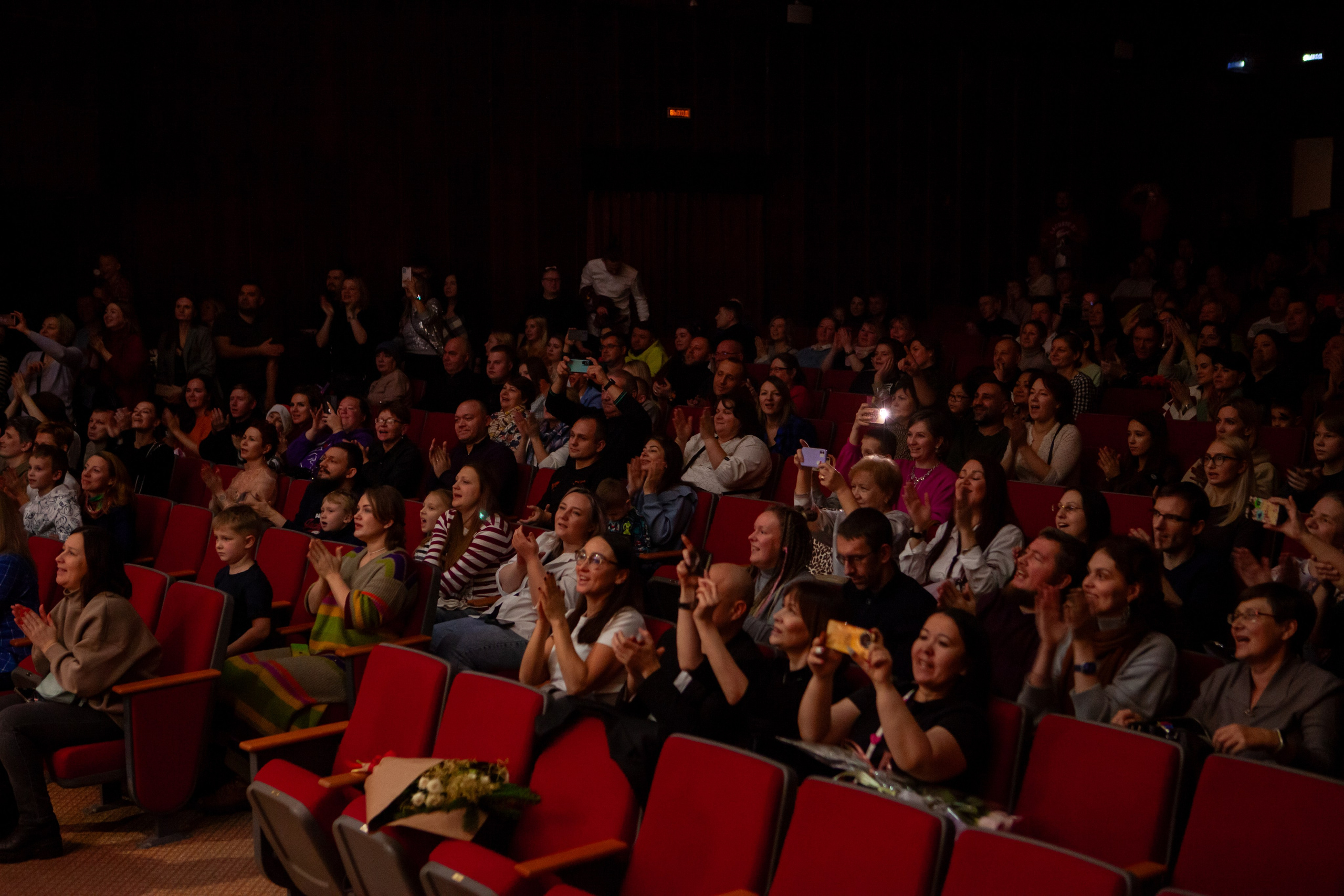 Концерт детской танцевальной школы. Репортажный, семейный, свадебный, портретный фотограф