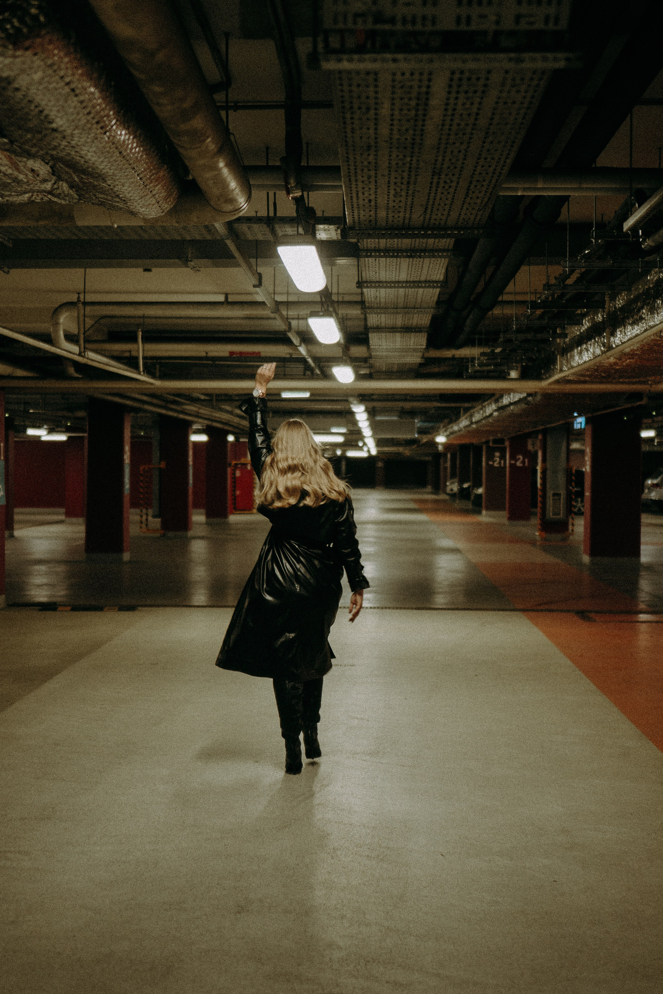 НА ПАРКОВКЕ. Профессиональный фотограф, Санкт-Петербург — Виктория Богомолова