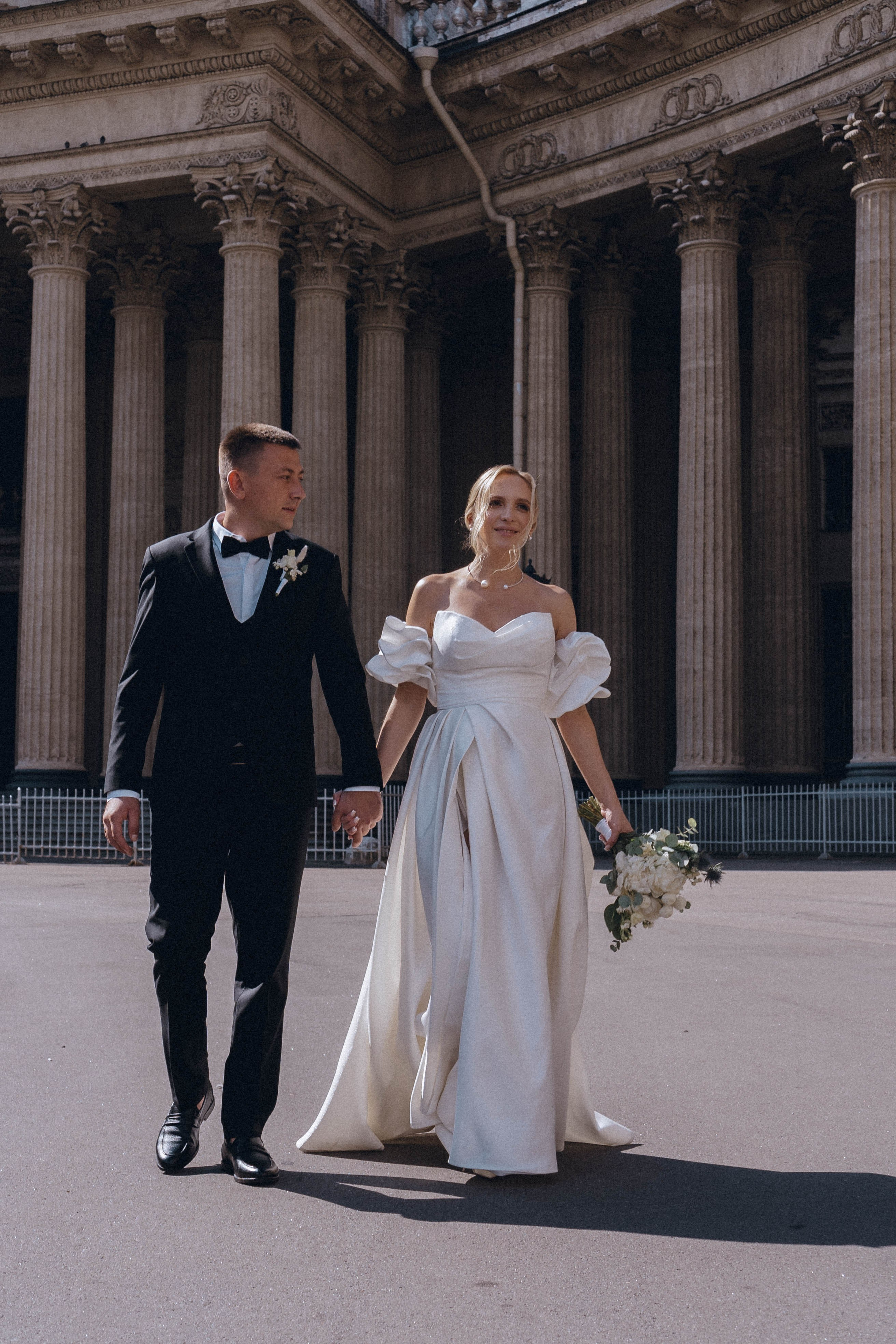 СВАДЕНБНАЯ СЬЕМКА НА КАТЕРЕ ПО КАНАЛАМ САНКТ-ПЕТЕРБУРГА И В АКВАТОРИИ НЕВЫ. Профессиональный фотограф, Санкт-Петербург — Виктория Богомолова