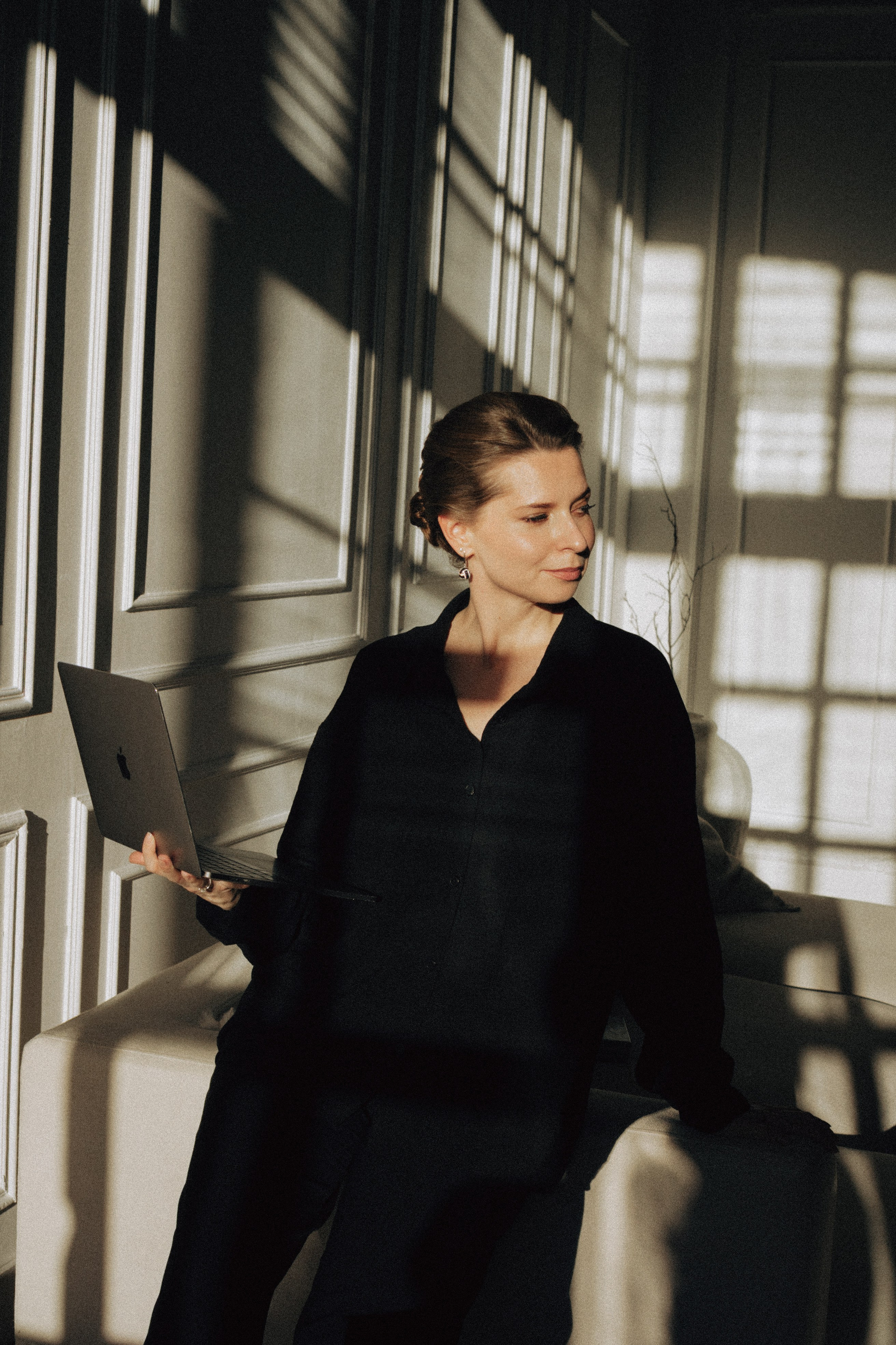 ФОТОСЕСИИЯ В СТУДИИ ДЛЯ ДЕВУШКИ ПСИХОЛОГА. Профессиональный фотограф, Санкт-Петербург — Виктория Богомолова