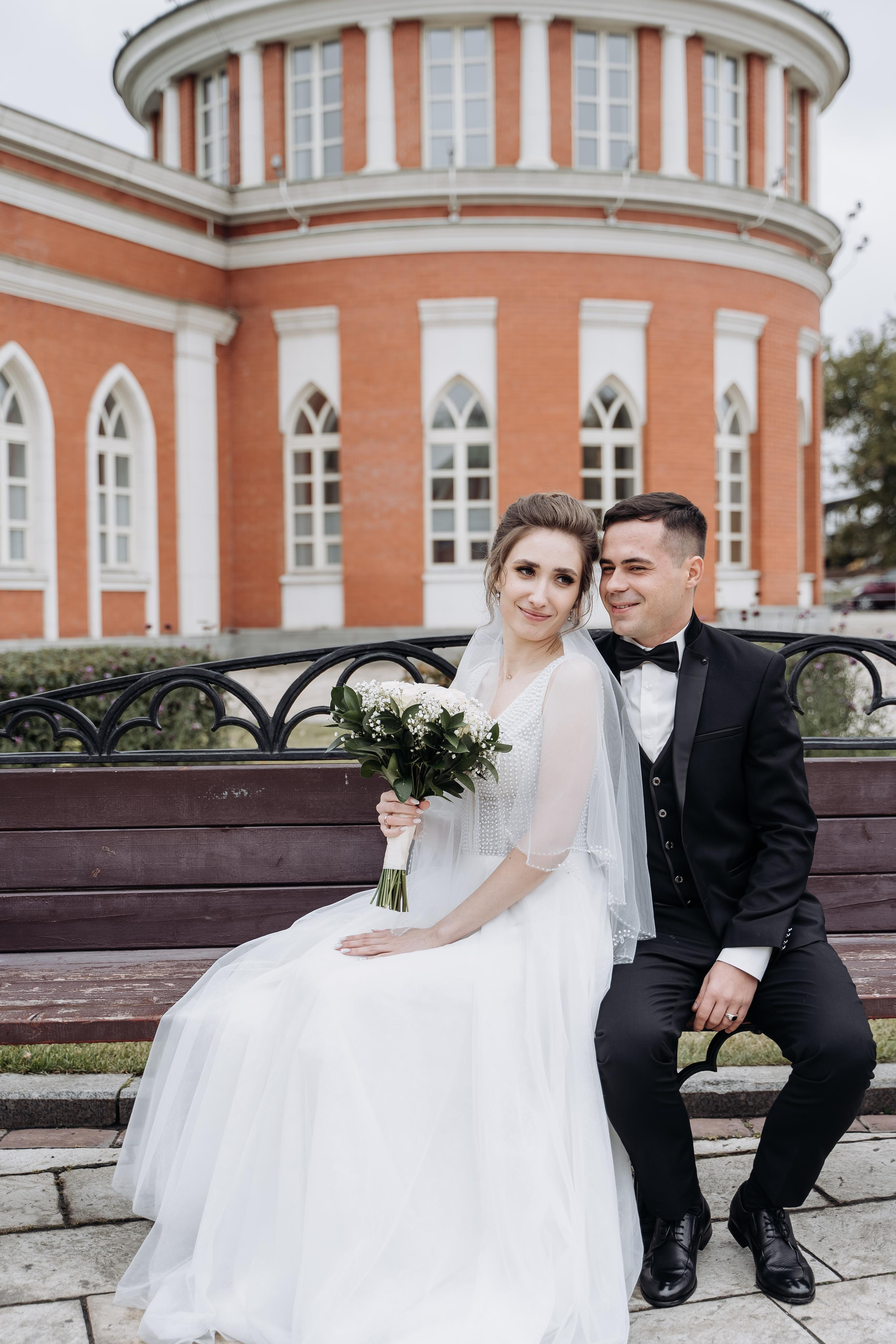 Индивидуальный и семейный фотограф в Москве и городе Видное. Свадебный фотограф в Москве. Свадебный фотограф в Московской области. Свадебная фотосессия 2023. Заказать свадебную фотосессию. Фотограф недорого. Красивые свадебные фотографии. Душевный фотограф. Фотограф Видное. Фотограф Домодедово. Фотограф Бутово. Фотограф Москва. Фотограф Царицыно. Свадебная фотосессия в Царицыно. Семейная фотосессия. Контент-фотосессия в Москве. Контент-фотограф. Визуал для эксперта. 
