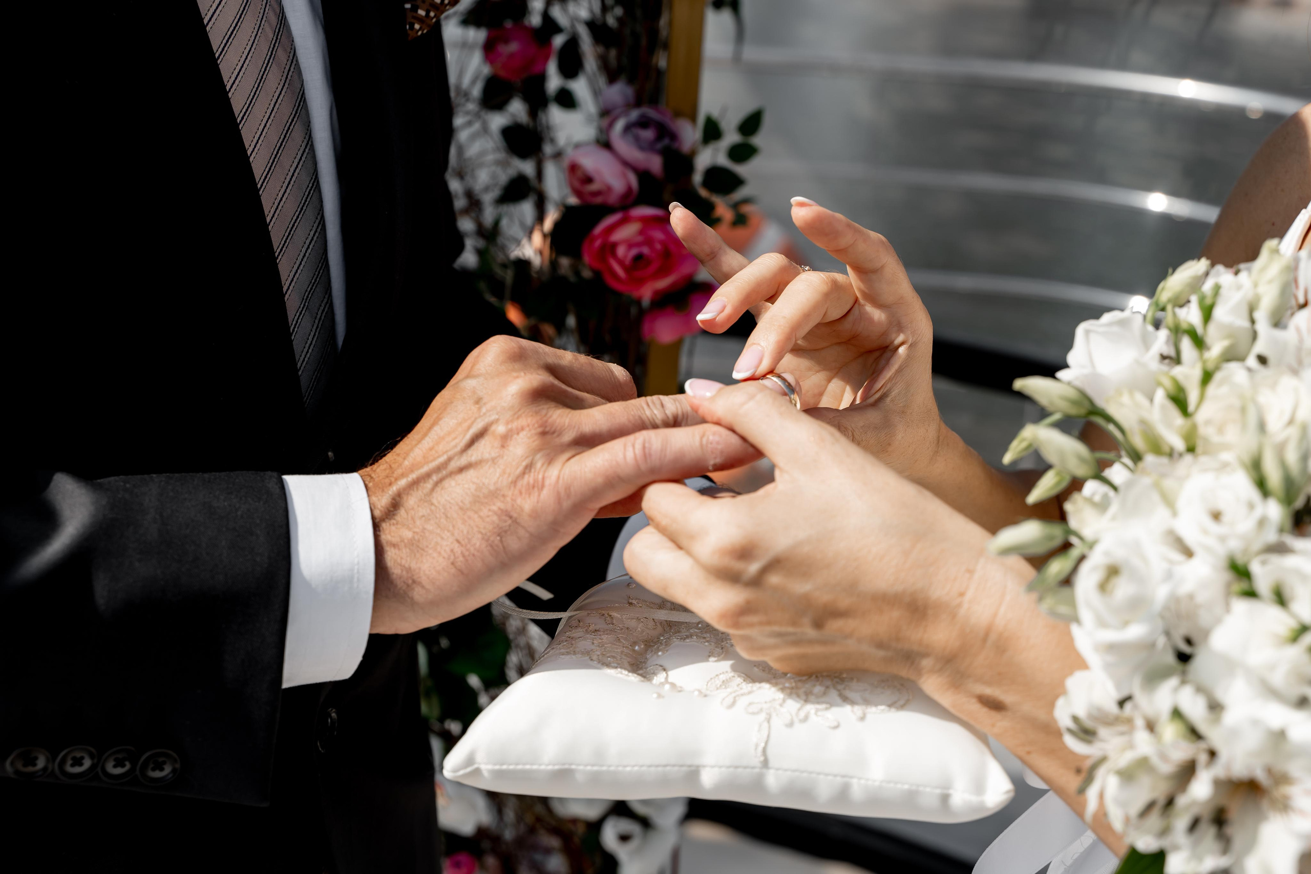 Индивидуальный и семейный фотограф в Москве и городе Видное. Свадебный фотограф в Москве. Свадебный фотограф в Московской области. Свадебная фотосессия 2023. Заказать свадебную фотосессию. Фотограф недорого. Красивые свадебные фотографии. Душевный фотограф. Фотограф Видное. Фотограф Домодедово. Фотограф Бутово. Фотограф Москва. Фотограф Царицыно. Свадебная фотосессия в Царицыно. Семейная фотосессия. Контент-фотосессия в Москве. Контент-фотограф. Визуал для эксперта. 