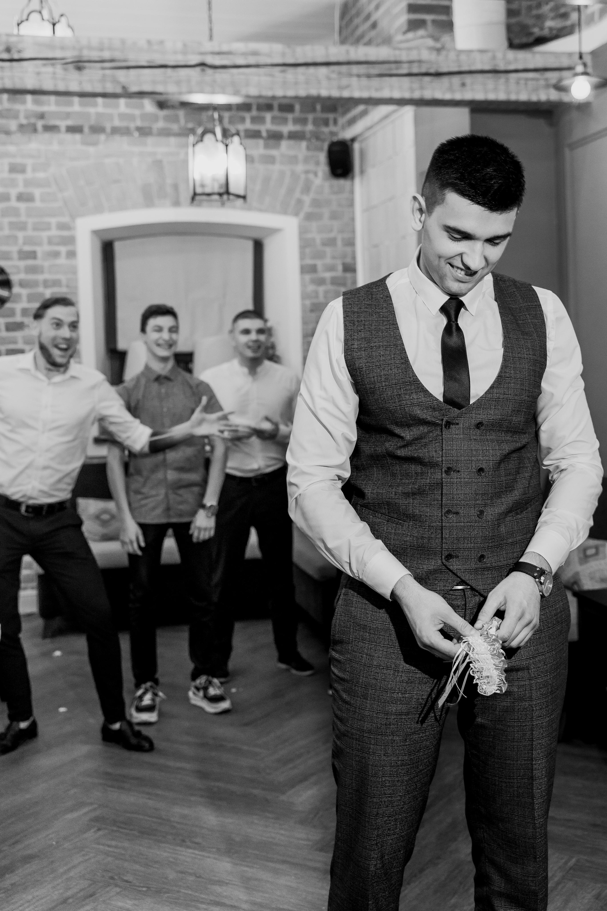 Индивидуальный и семейный фотограф в Москве и городе Видное. Свадебный фотограф в Москве. Свадебный фотограф в Московской области. Свадебная фотосессия 2023. Заказать свадебную фотосессию. Фотограф недорого. Красивые свадебные фотографии. Душевный фотограф. Фотограф Видное. Фотограф Домодедово. Фотограф Бутово. Фотограф Москва. Фотограф Царицыно. Свадебная фотосессия в Царицыно. Семейная фотосессия. Контент-фотосессия в Москве. Контент-фотограф. Визуал для эксперта. 