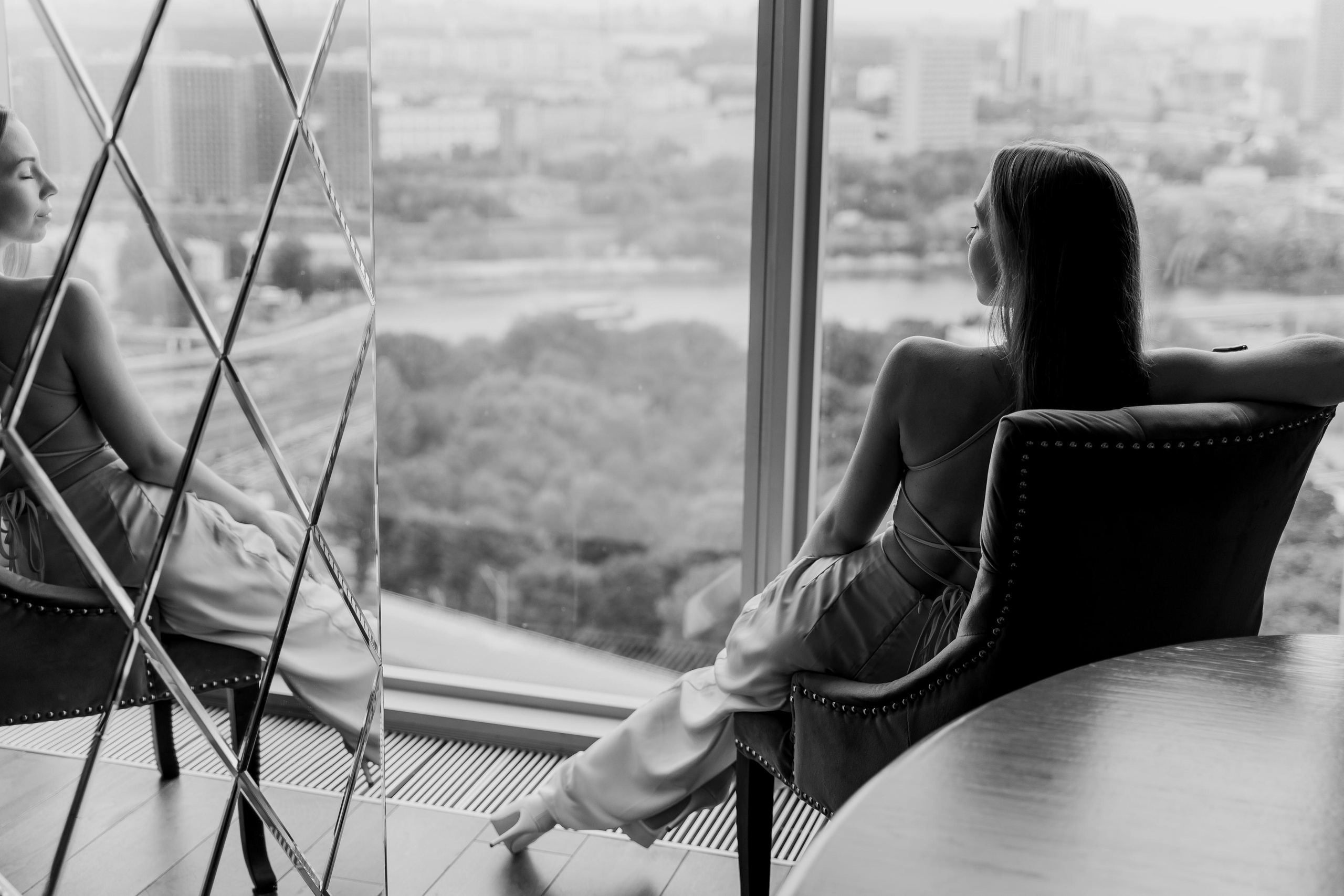 Женский фотограф в Москве и Московской области. Женская фотосессия. Женственные фотографии. Фотографии красивых женщин. Красивая стильная женская фотосессия. Контент-фотосессия. Визуал для блога.