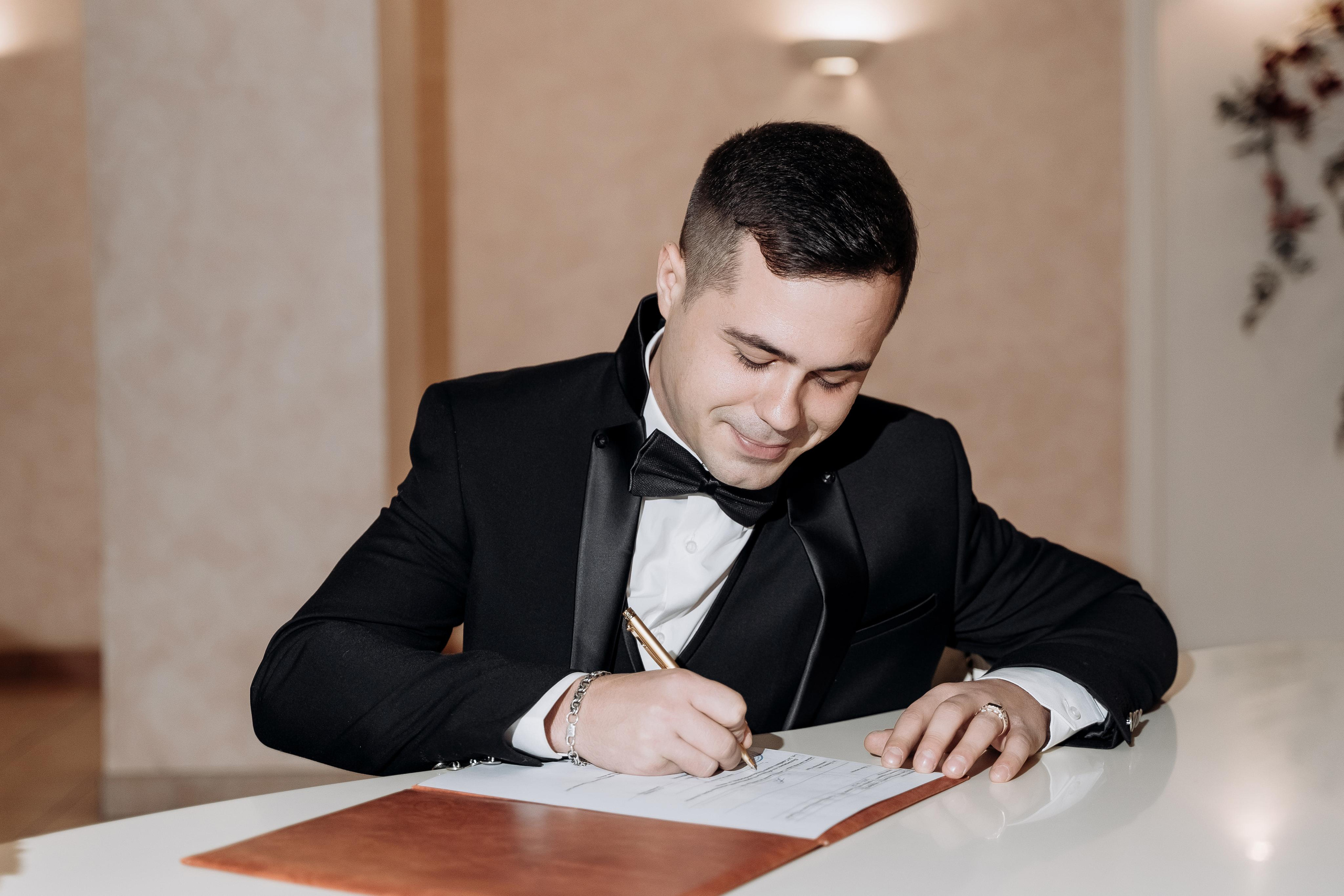 Индивидуальный и семейный фотограф в Москве и городе Видное. Свадебный фотограф в Москве. Свадебный фотограф в Московской области. Свадебная фотосессия 2023. Заказать свадебную фотосессию. Фотограф недорого. Красивые свадебные фотографии. Душевный фотограф. Фотограф Видное. Фотограф Домодедово. Фотограф Бутово. Фотограф Москва. Фотограф Царицыно. Свадебная фотосессия в Царицыно. Семейная фотосессия. Контент-фотосессия в Москве. Контент-фотограф. Визуал для эксперта. 