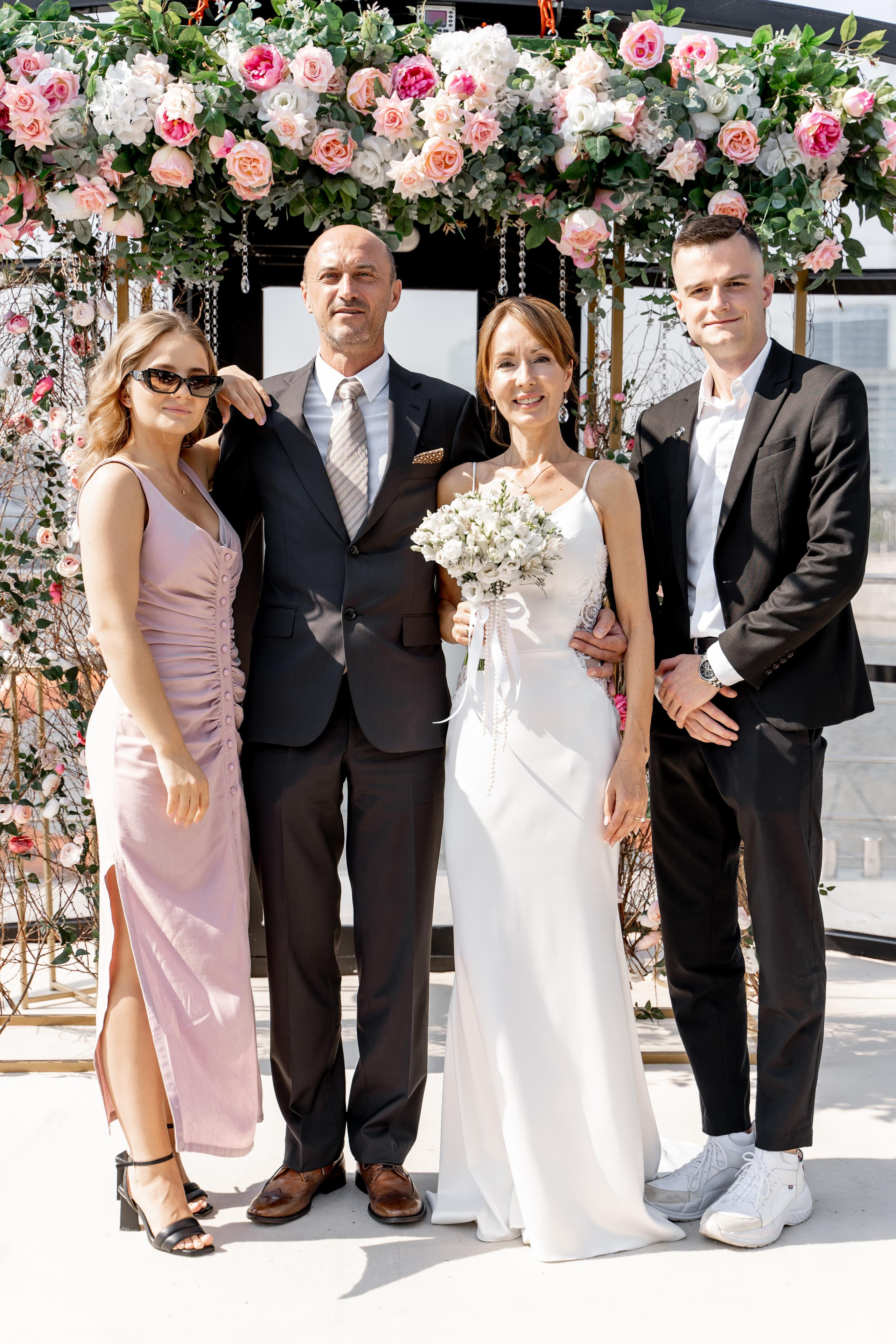 Индивидуальный и семейный фотограф в Москве и городе Видное. Свадебный фотограф в Москве. Свадебный фотограф в Московской области. Свадебная фотосессия 2023. Заказать свадебную фотосессию. Фотограф недорого. Красивые свадебные фотографии. Душевный фотограф. Фотограф Видное. Фотограф Домодедово. Фотограф Бутово. Фотограф Москва. Фотограф Царицыно. Свадебная фотосессия в Царицыно. Семейная фотосессия. Контент-фотосессия в Москве. Контент-фотограф. Визуал для эксперта. 