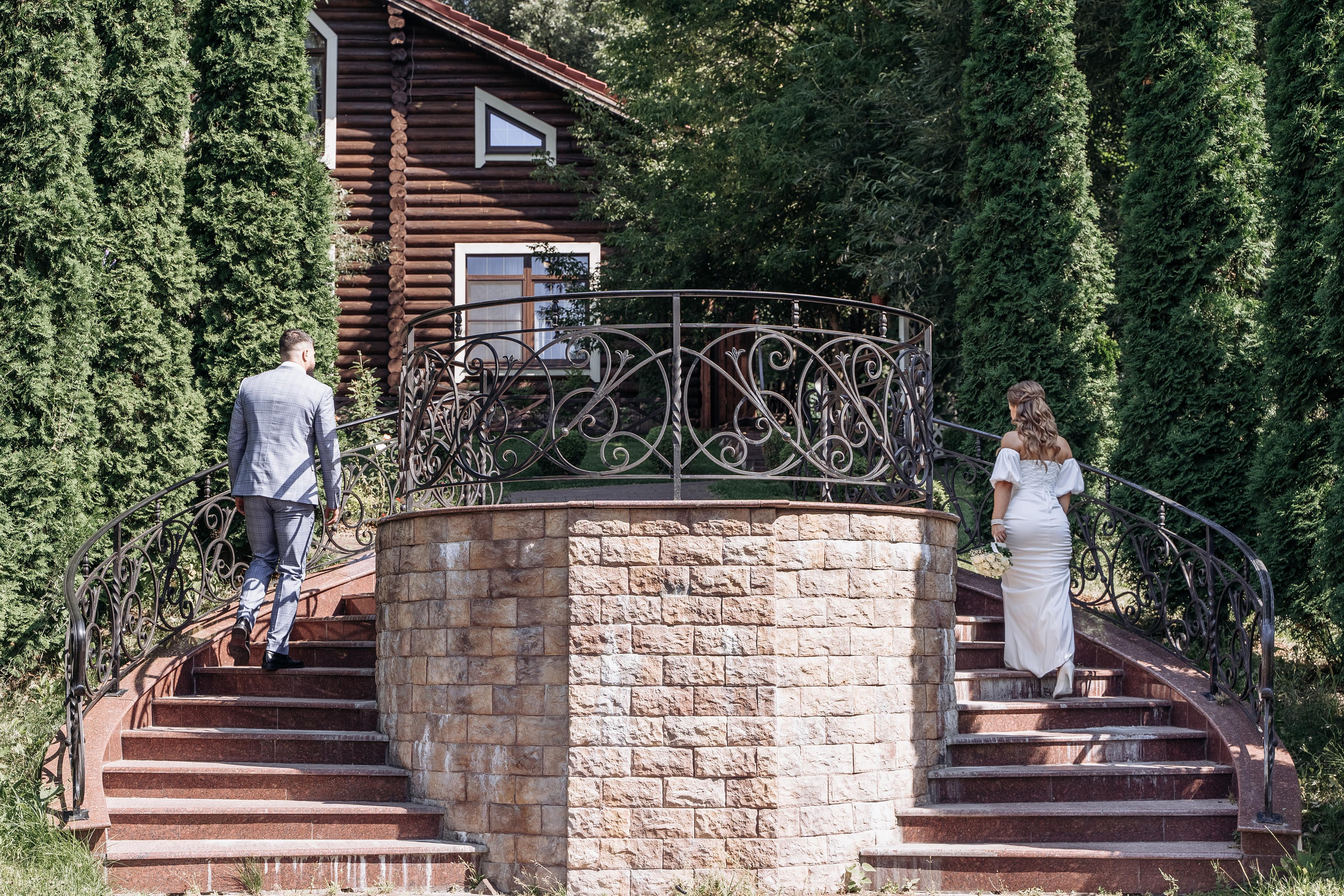Индивидуальный и семейный фотограф в Москве и городе Видное. Свадебный фотограф в Москве. Свадебный фотограф в Московской области. Свадебная фотосессия 2023. Заказать свадебную фотосессию. Фотограф недорого. Красивые свадебные фотографии. Душевный фотограф. Фотограф Видное. Фотограф Домодедово. Фотограф Бутово. Фотограф Москва. Фотограф Царицыно. Свадебная фотосессия в Царицыно. Семейная фотосессия. Контент-фотосессия в Москве. Контент-фотограф. Визуал для эксперта. 