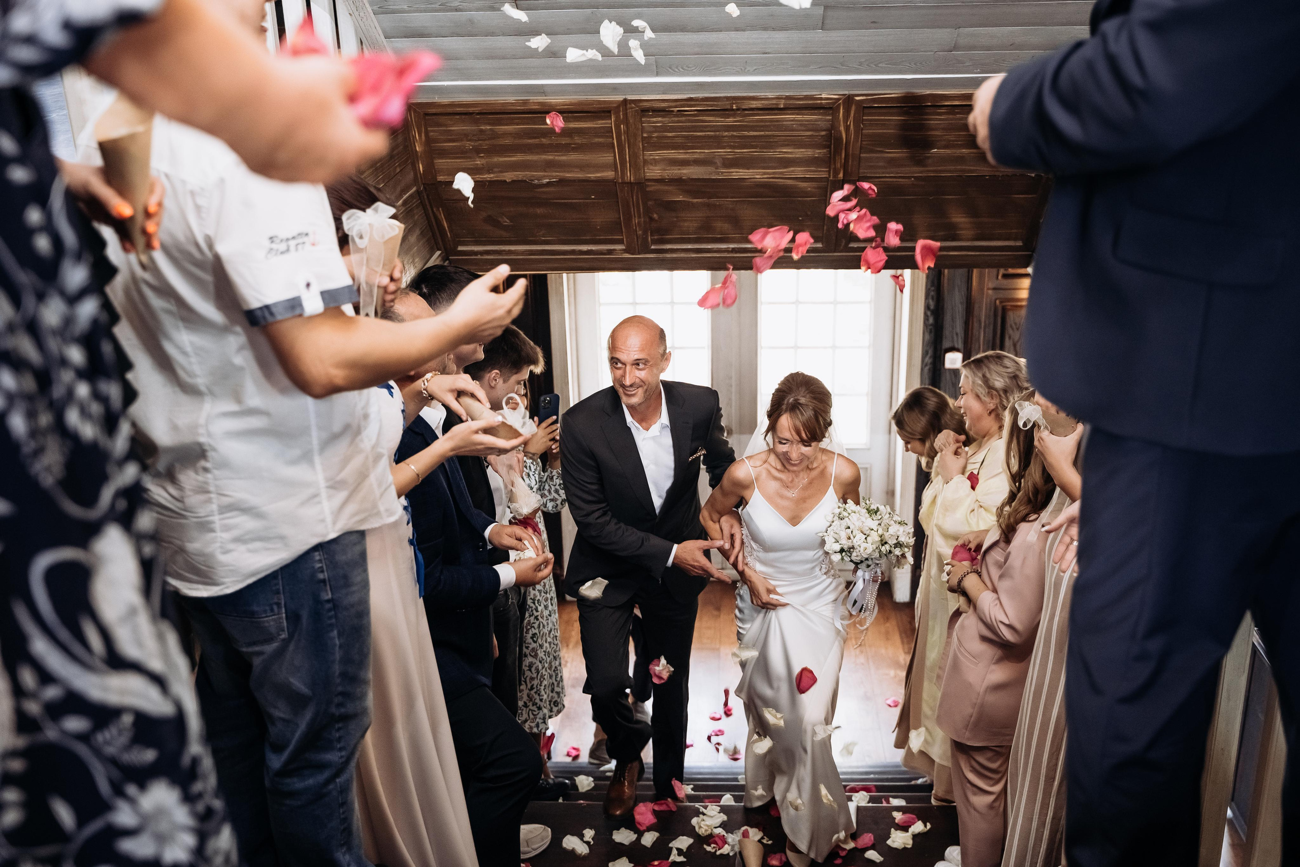 Индивидуальный и семейный фотограф в Москве и городе Видное. Свадебный фотограф в Москве. Свадебный фотограф в Московской области. Свадебная фотосессия 2023. Заказать свадебную фотосессию. Фотограф недорого. Красивые свадебные фотографии. Душевный фотограф. Фотограф Видное. Фотограф Домодедово. Фотограф Бутово. Фотограф Москва. Фотограф Царицыно. Свадебная фотосессия в Царицыно. Семейная фотосессия. Контент-фотосессия в Москве. Контент-фотограф. Визуал для эксперта. 