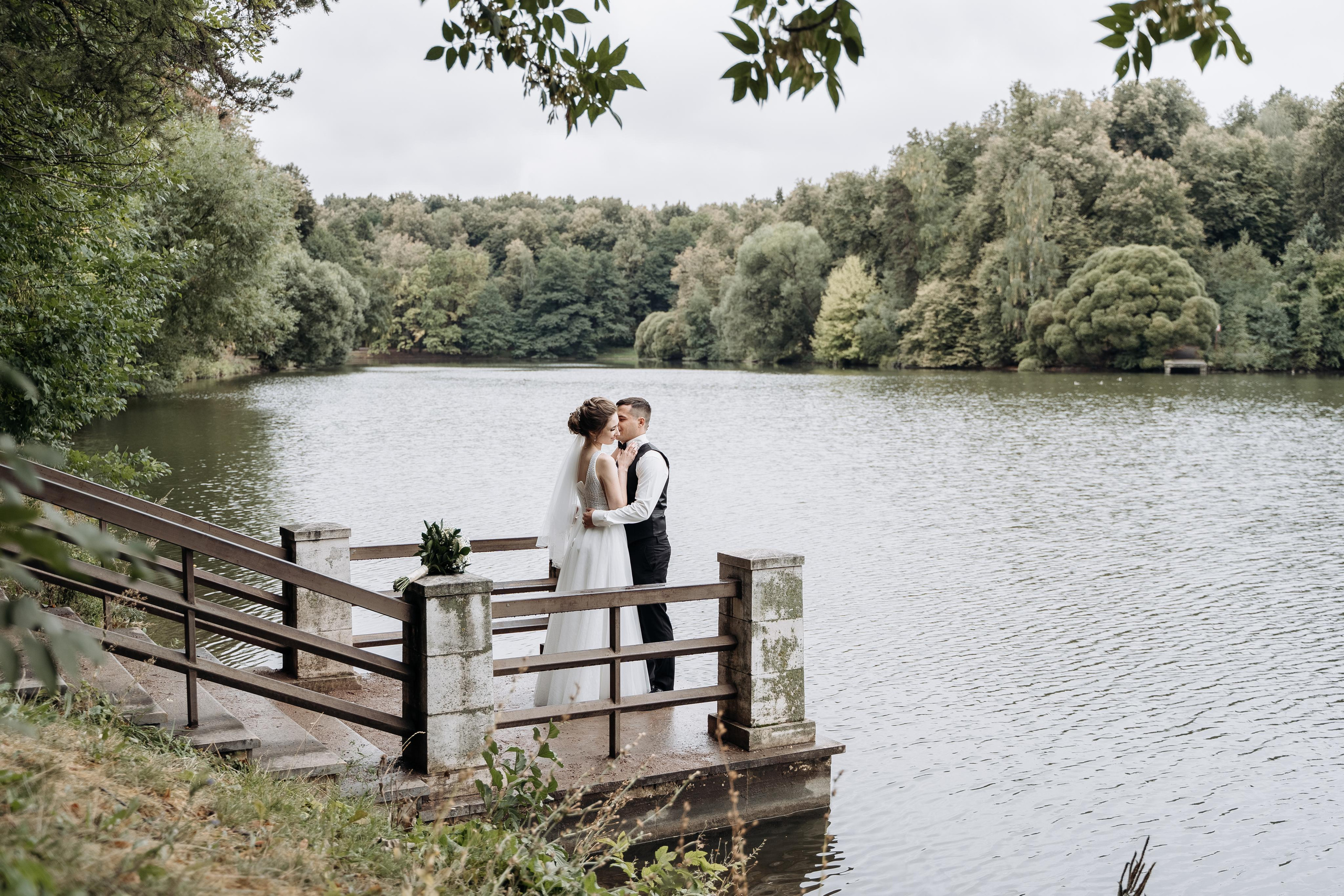 Индивидуальный и семейный фотограф в Москве и городе Видное. Свадебный фотограф в Москве. Свадебный фотограф в Московской области. Свадебная фотосессия 2023. Заказать свадебную фотосессию. Фотограф недорого. Красивые свадебные фотографии. Душевный фотограф. Фотограф Видное. Фотограф Домодедово. Фотограф Бутово. Фотограф Москва. Фотограф Царицыно. Свадебная фотосессия в Царицыно. Семейная фотосессия. Контент-фотосессия в Москве. Контент-фотограф. Визуал для эксперта. 