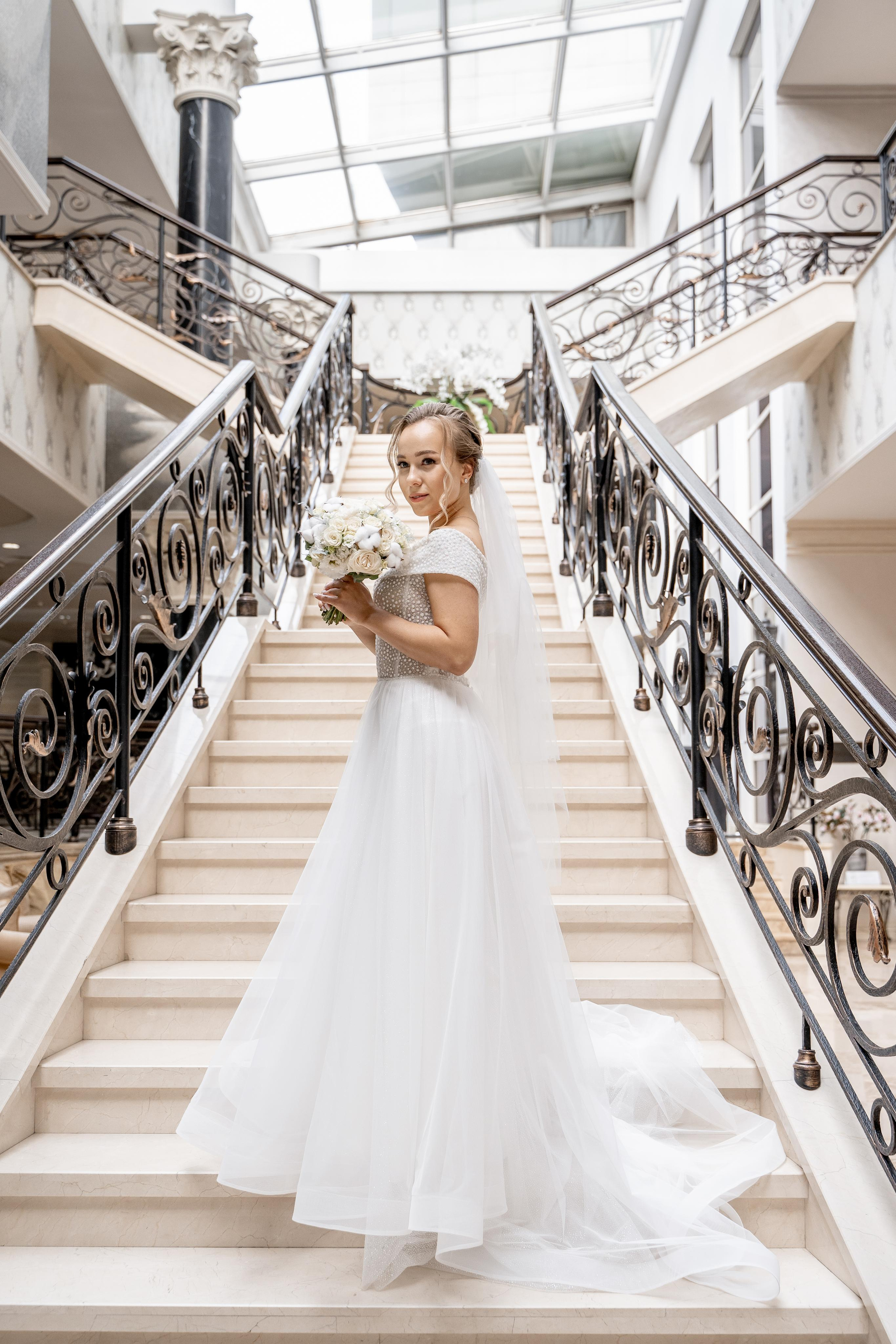 Индивидуальный и семейный фотограф в Москве и городе Видное. Свадебный фотограф в Москве. Свадебный фотограф в Московской области. Свадебная фотосессия 2023. Заказать свадебную фотосессию. Фотограф недорого. Красивые свадебные фотографии. Душевный фотограф. Фотограф Видное. Фотограф Домодедово. Фотограф Бутово. Фотограф Москва. Фотограф Царицыно. Свадебная фотосессия в Царицыно. Семейная фотосессия. Контент-фотосессия в Москве. Контент-фотограф. Визуал для эксперта. 