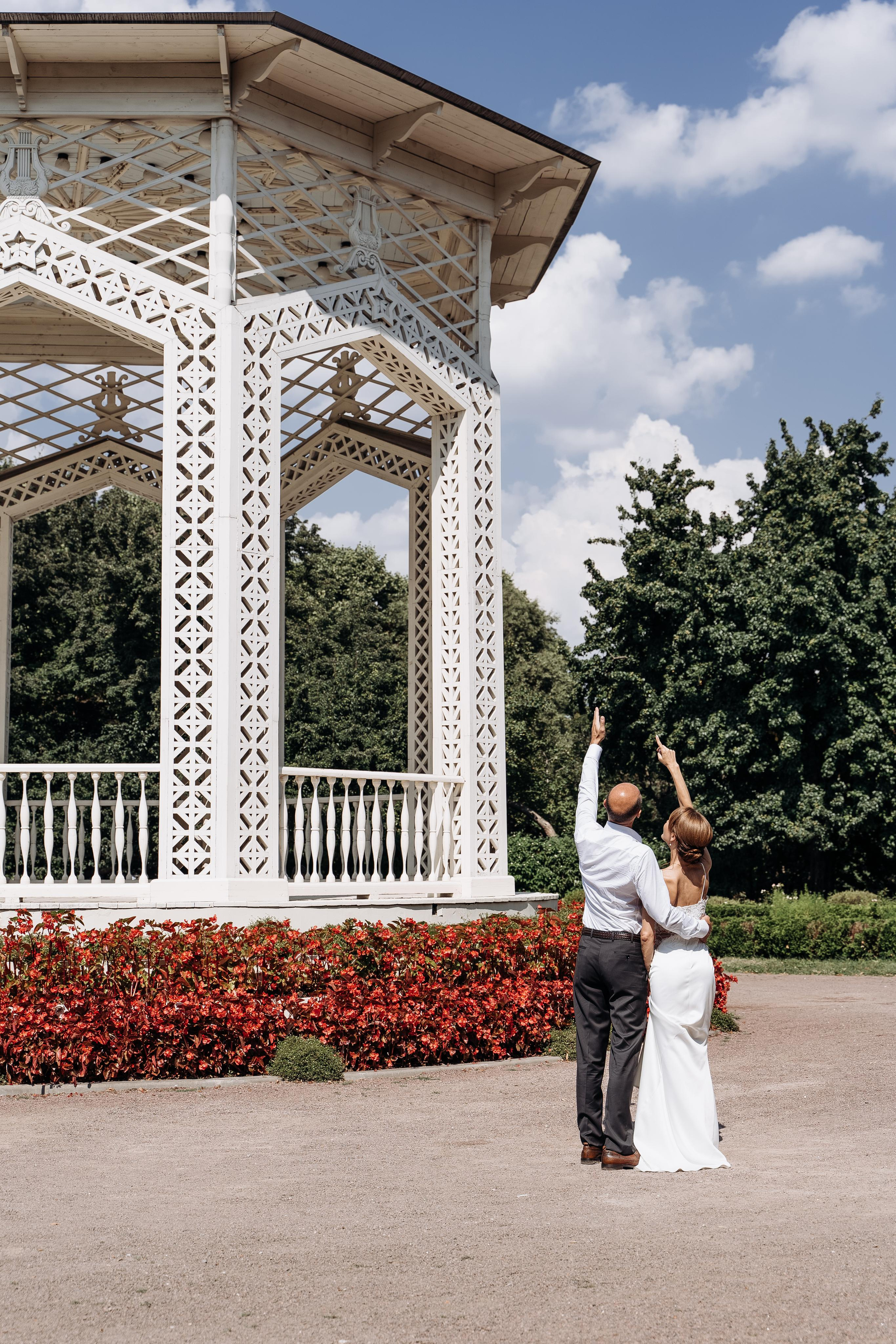 Индивидуальный и семейный фотограф в Москве и городе Видное. Свадебный фотограф в Москве. Свадебный фотограф в Московской области. Свадебная фотосессия 2023. Заказать свадебную фотосессию. Фотограф недорого. Красивые свадебные фотографии. Душевный фотограф. Фотограф Видное. Фотограф Домодедово. Фотограф Бутово. Фотограф Москва. Фотограф Царицыно. Свадебная фотосессия в Царицыно. Семейная фотосессия. Контент-фотосессия в Москве. Контент-фотограф. Визуал для эксперта. 