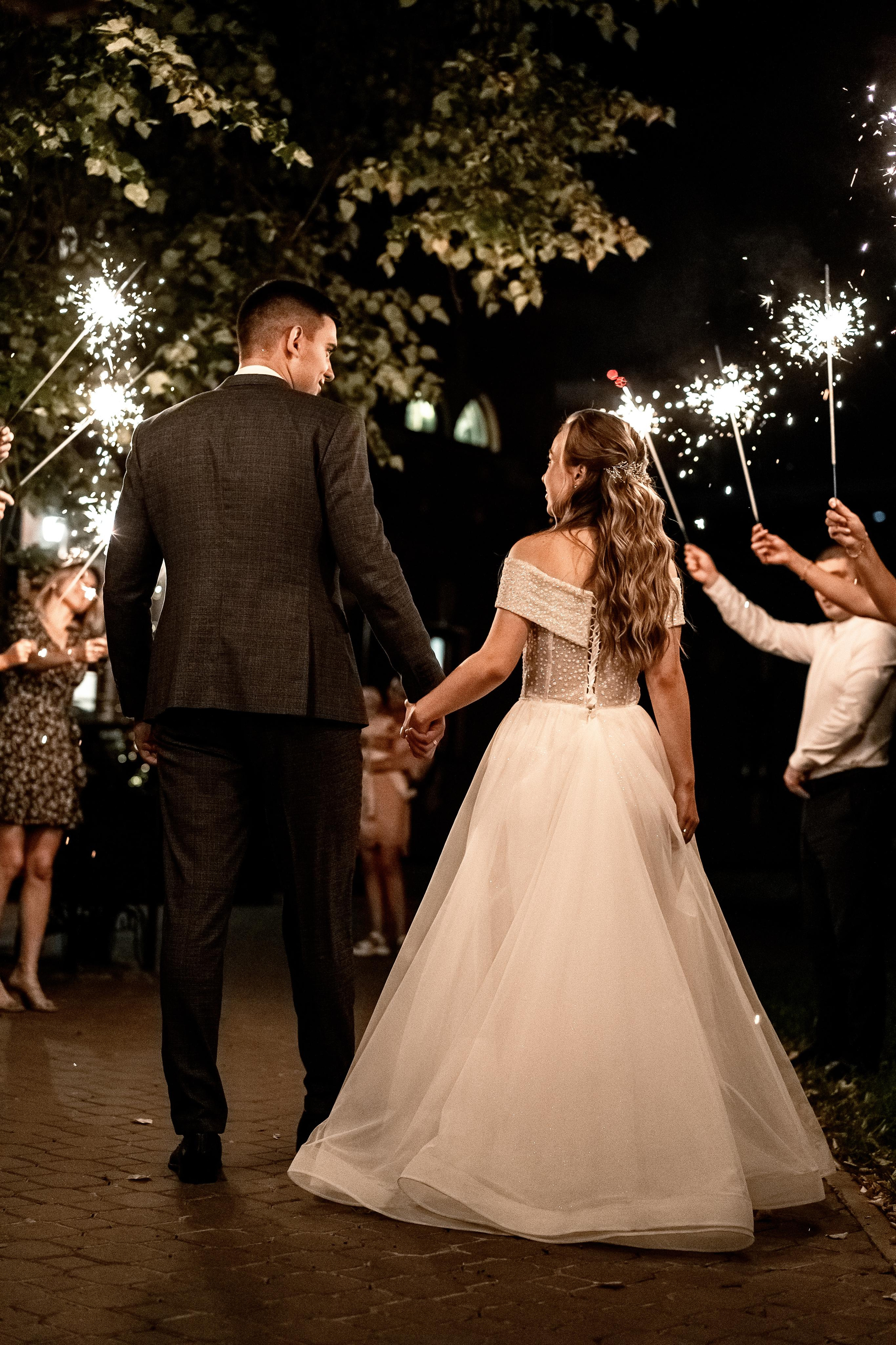 Индивидуальный и семейный фотограф в Москве и городе Видное. Свадебный фотограф в Москве. Свадебный фотограф в Московской области. Свадебная фотосессия 2023. Заказать свадебную фотосессию. Фотограф недорого. Красивые свадебные фотографии. Душевный фотограф. Фотограф Видное. Фотограф Домодедово. Фотограф Бутово. Фотограф Москва. Фотограф Царицыно. Свадебная фотосессия в Царицыно. Семейная фотосессия. Контент-фотосессия в Москве. Контент-фотограф. Визуал для эксперта. 