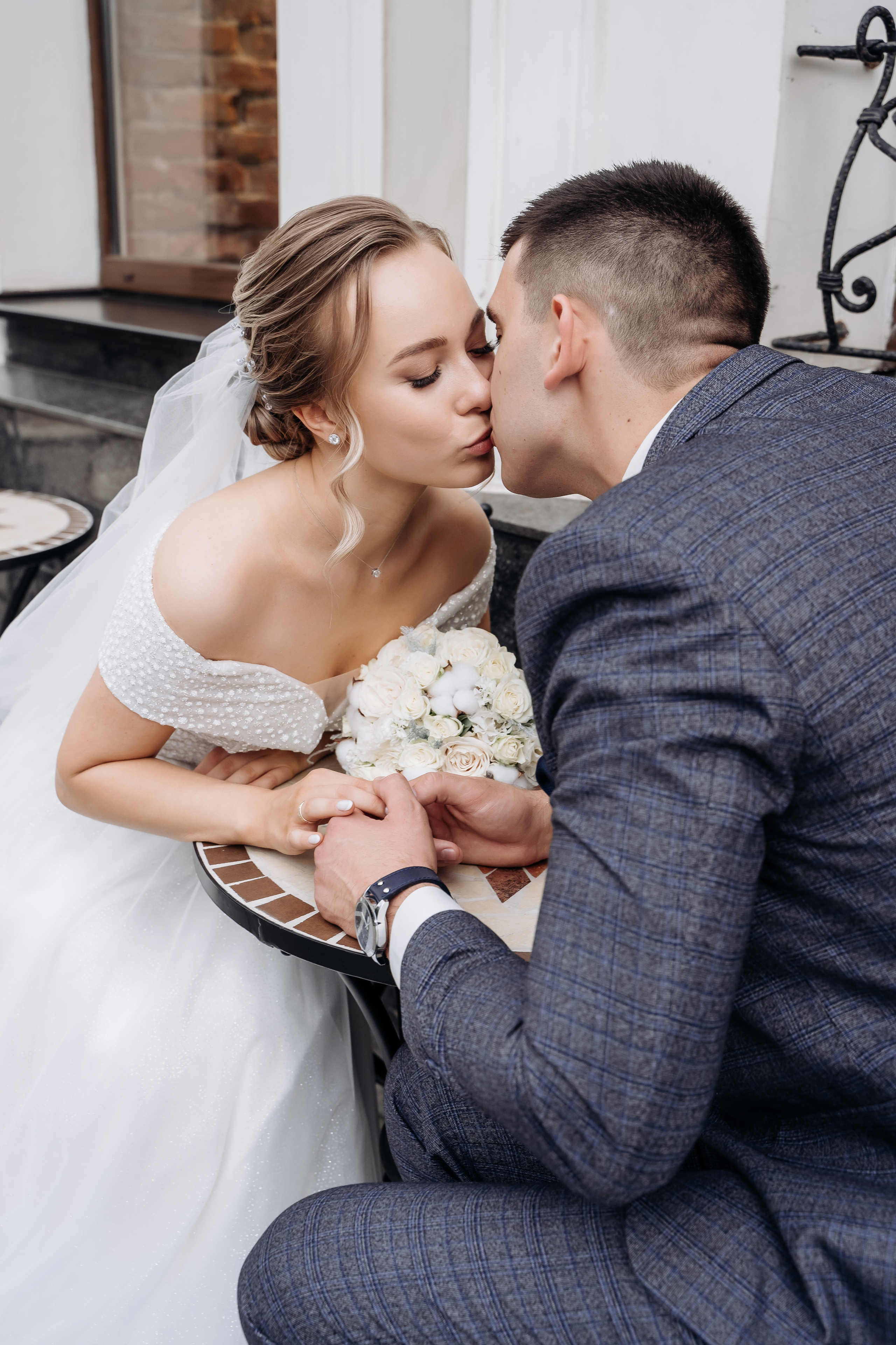 Индивидуальный и семейный фотограф в Москве и городе Видное. Свадебный фотограф в Москве. Свадебный фотограф в Московской области. Свадебная фотосессия 2023. Заказать свадебную фотосессию. Фотограф недорого. Красивые свадебные фотографии. Душевный фотограф. Фотограф Видное. Фотограф Домодедово. Фотограф Бутово. Фотограф Москва. Фотограф Царицыно. Свадебная фотосессия в Царицыно. Семейная фотосессия. Контент-фотосессия в Москве. Контент-фотограф. Визуал для эксперта. 