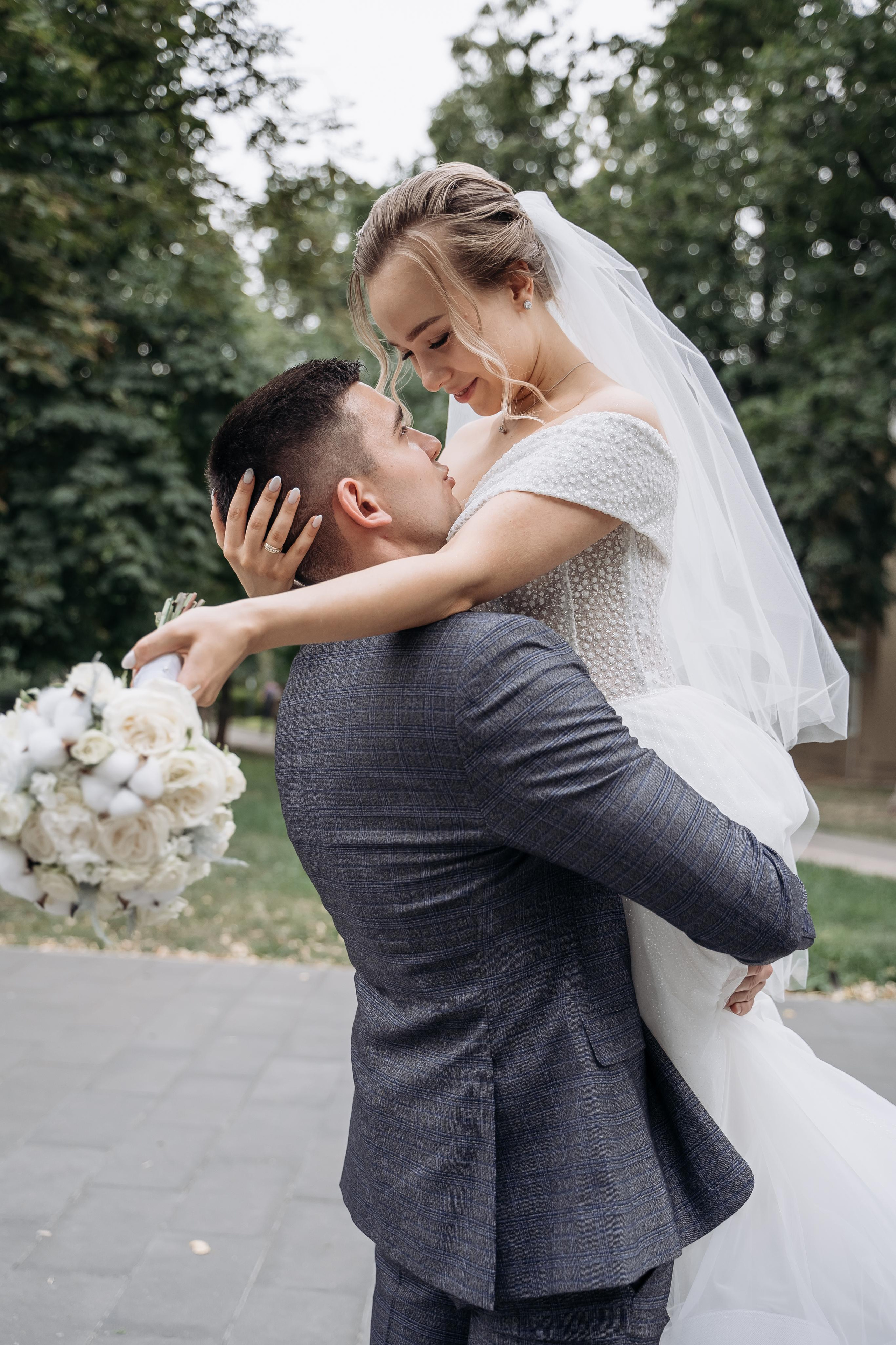 Индивидуальный и семейный фотограф в Москве и городе Видное. Свадебный фотограф в Москве. Свадебный фотограф в Московской области. Свадебная фотосессия 2023. Заказать свадебную фотосессию. Фотограф недорого. Красивые свадебные фотографии. Душевный фотограф. Фотограф Видное. Фотограф Домодедово. Фотограф Бутово. Фотограф Москва. Фотограф Царицыно. Свадебная фотосессия в Царицыно. Семейная фотосессия. Контент-фотосессия в Москве. Контент-фотограф. Визуал для эксперта. 