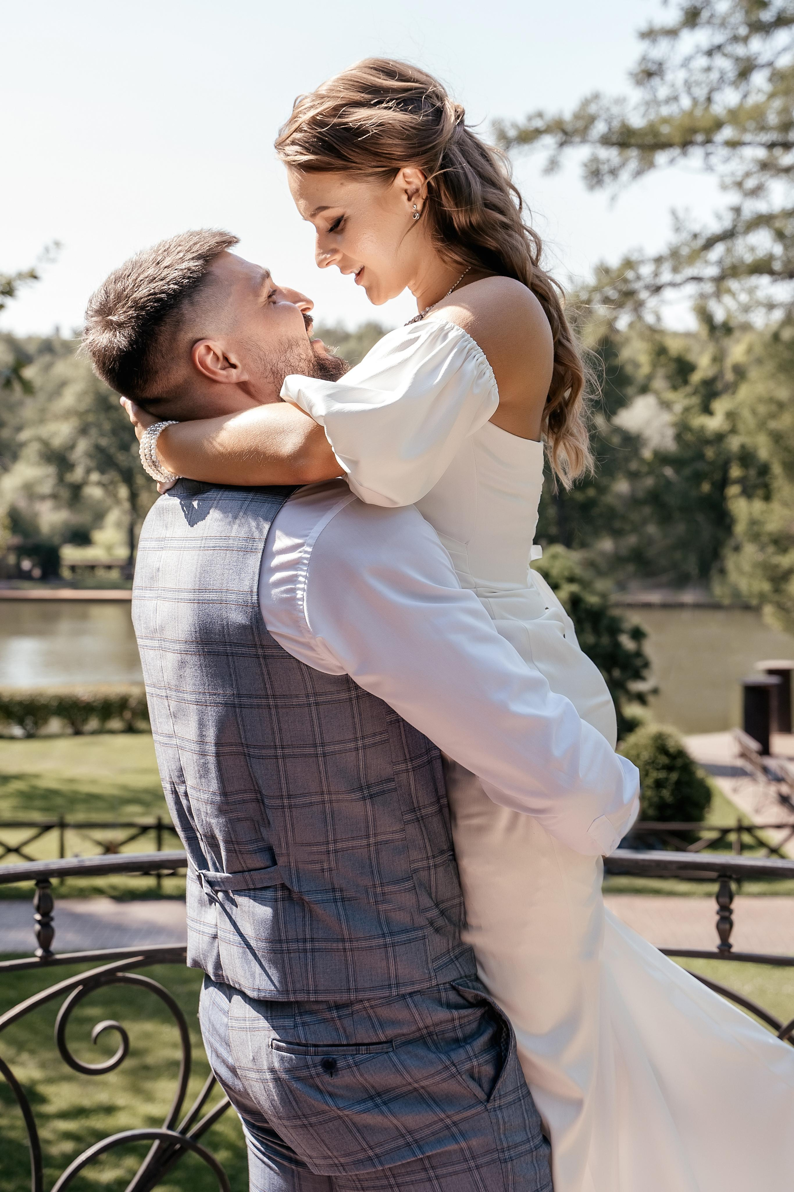 Индивидуальный и семейный фотограф в Москве и городе Видное. Свадебный фотограф в Москве. Свадебный фотограф в Московской области. Свадебная фотосессия 2023. Заказать свадебную фотосессию. Фотограф недорого. Красивые свадебные фотографии. Душевный фотограф. Фотограф Видное. Фотограф Домодедово. Фотограф Бутово. Фотограф Москва. Фотограф Царицыно. Свадебная фотосессия в Царицыно. Семейная фотосессия. Контент-фотосессия в Москве. Контент-фотограф. Визуал для эксперта. 