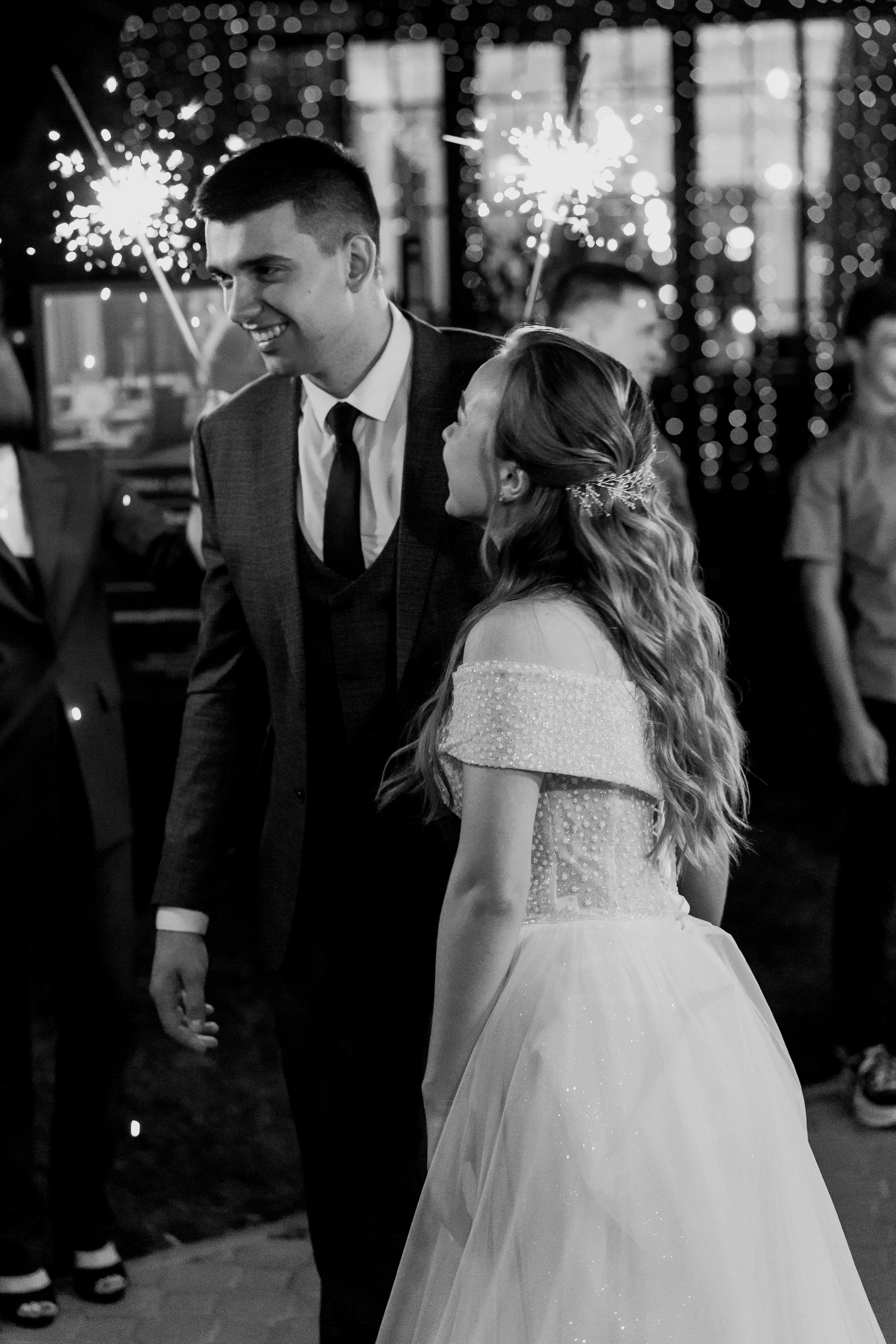 Индивидуальный и семейный фотограф в Москве и городе Видное. Свадебный фотограф в Москве. Свадебный фотограф в Московской области. Свадебная фотосессия 2023. Заказать свадебную фотосессию. Фотограф недорого. Красивые свадебные фотографии. Душевный фотограф. Фотограф Видное. Фотограф Домодедово. Фотограф Бутово. Фотограф Москва. Фотограф Царицыно. Свадебная фотосессия в Царицыно. Семейная фотосессия. Контент-фотосессия в Москве. Контент-фотограф. Визуал для эксперта. 