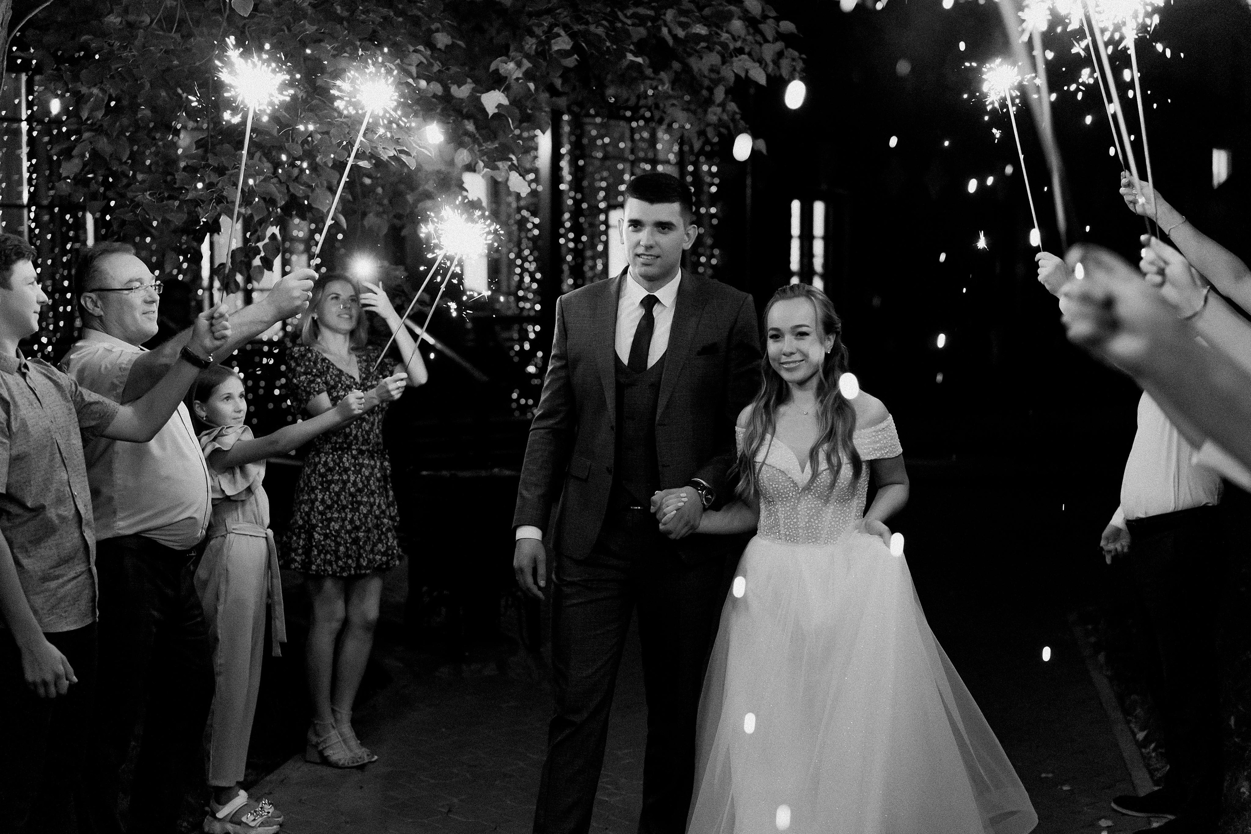 Индивидуальный и семейный фотограф в Москве и городе Видное. Свадебный фотограф в Москве. Свадебный фотограф в Московской области. Свадебная фотосессия 2023. Заказать свадебную фотосессию. Фотограф недорого. Красивые свадебные фотографии. Душевный фотограф. Фотограф Видное. Фотограф Домодедово. Фотограф Бутово. Фотограф Москва. Фотограф Царицыно. Свадебная фотосессия в Царицыно. Семейная фотосессия. Контент-фотосессия в Москве. Контент-фотограф. Визуал для эксперта. 