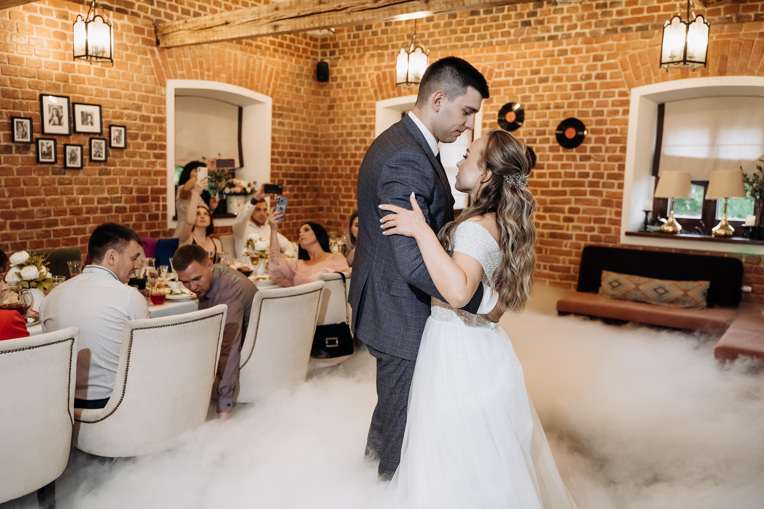 Индивидуальный и семейный фотограф в Москве и городе Видное. Свадебный фотограф в Москве. Свадебный фотограф в Московской области. Свадебная фотосессия 2023. Заказать свадебную фотосессию. Фотограф недорого. Красивые свадебные фотографии. Душевный фотограф. Фотограф Видное. Фотограф Домодедово. Фотограф Бутово. Фотограф Москва. Фотограф Царицыно. Свадебная фотосессия в Царицыно. Семейная фотосессия. Контент-фотосессия в Москве. Контент-фотограф. Визуал для эксперта. 