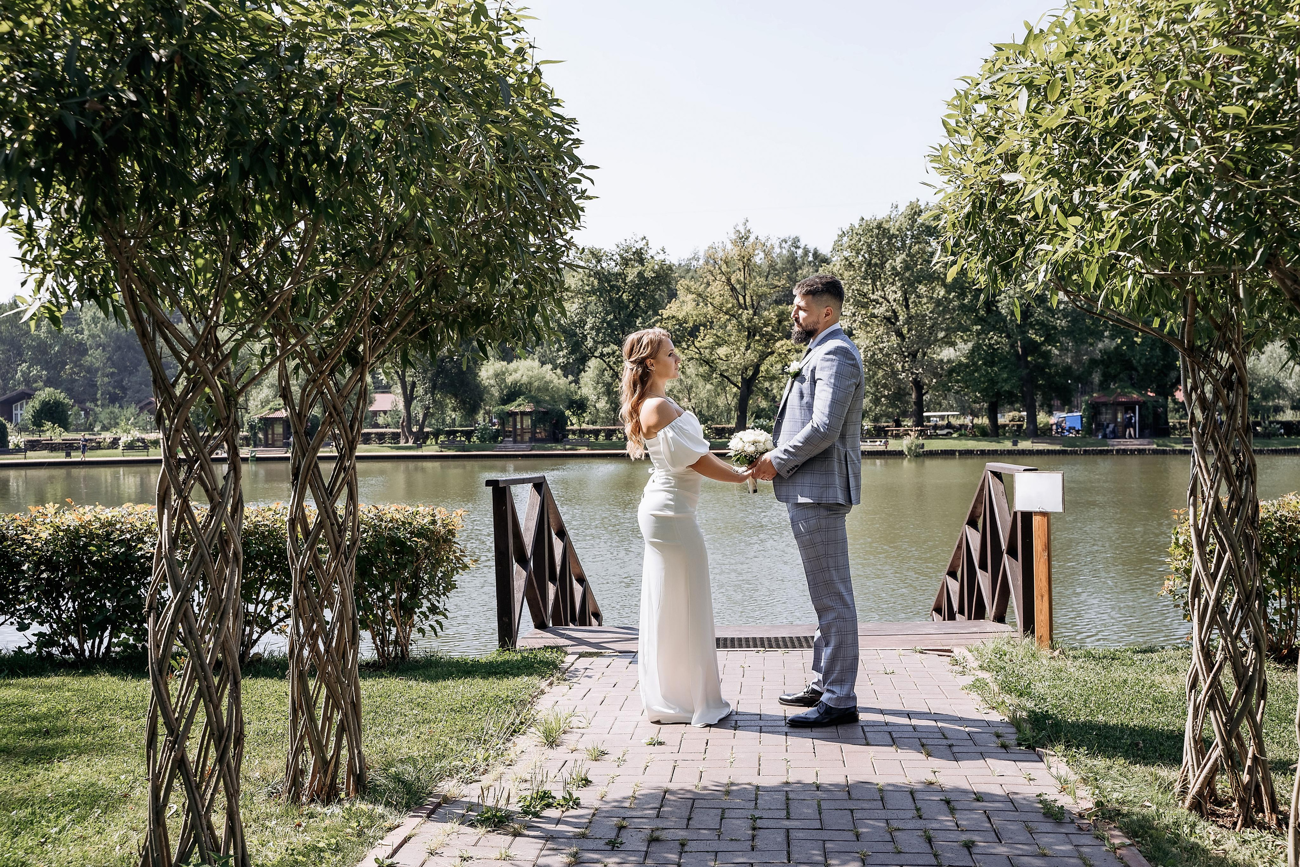 Индивидуальный и семейный фотограф в Москве и городе Видное. Свадебный фотограф в Москве. Свадебный фотограф в Московской области. Свадебная фотосессия 2023. Заказать свадебную фотосессию. Фотограф недорого. Красивые свадебные фотографии. Душевный фотограф. Фотограф Видное. Фотограф Домодедово. Фотограф Бутово. Фотограф Москва. Фотограф Царицыно. Свадебная фотосессия в Царицыно. Семейная фотосессия. Контент-фотосессия в Москве. Контент-фотограф. Визуал для эксперта. 