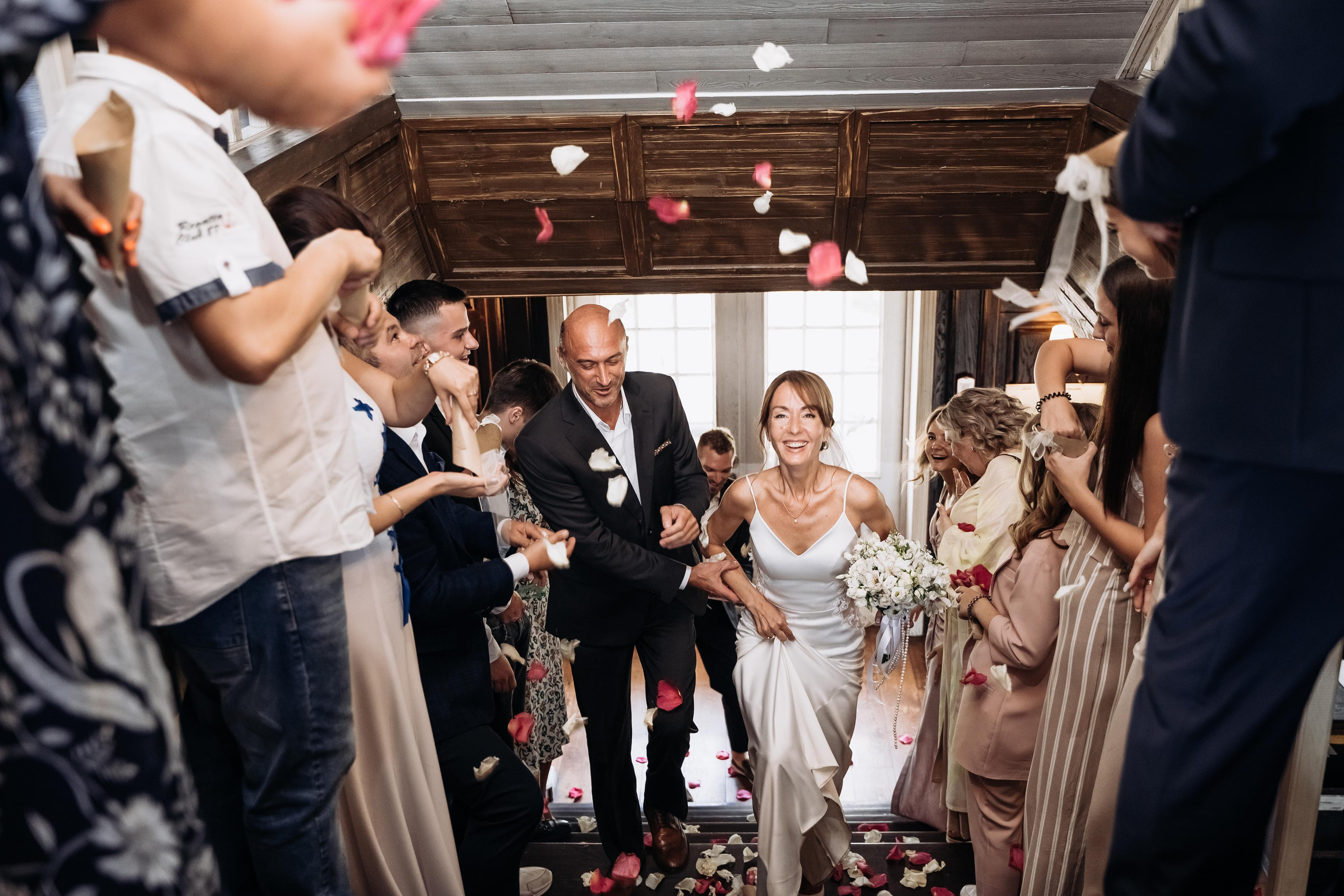 Индивидуальный и семейный фотограф в Москве и городе Видное. Свадебный фотограф в Москве. Свадебный фотограф в Московской области. Свадебная фотосессия 2023. Заказать свадебную фотосессию. Фотограф недорого. Красивые свадебные фотографии. Душевный фотограф. Фотограф Видное. Фотограф Домодедово. Фотограф Бутово. Фотограф Москва. Фотограф Царицыно. Свадебная фотосессия в Царицыно. Семейная фотосессия. Контент-фотосессия в Москве. Контент-фотограф. Визуал для эксперта. 
