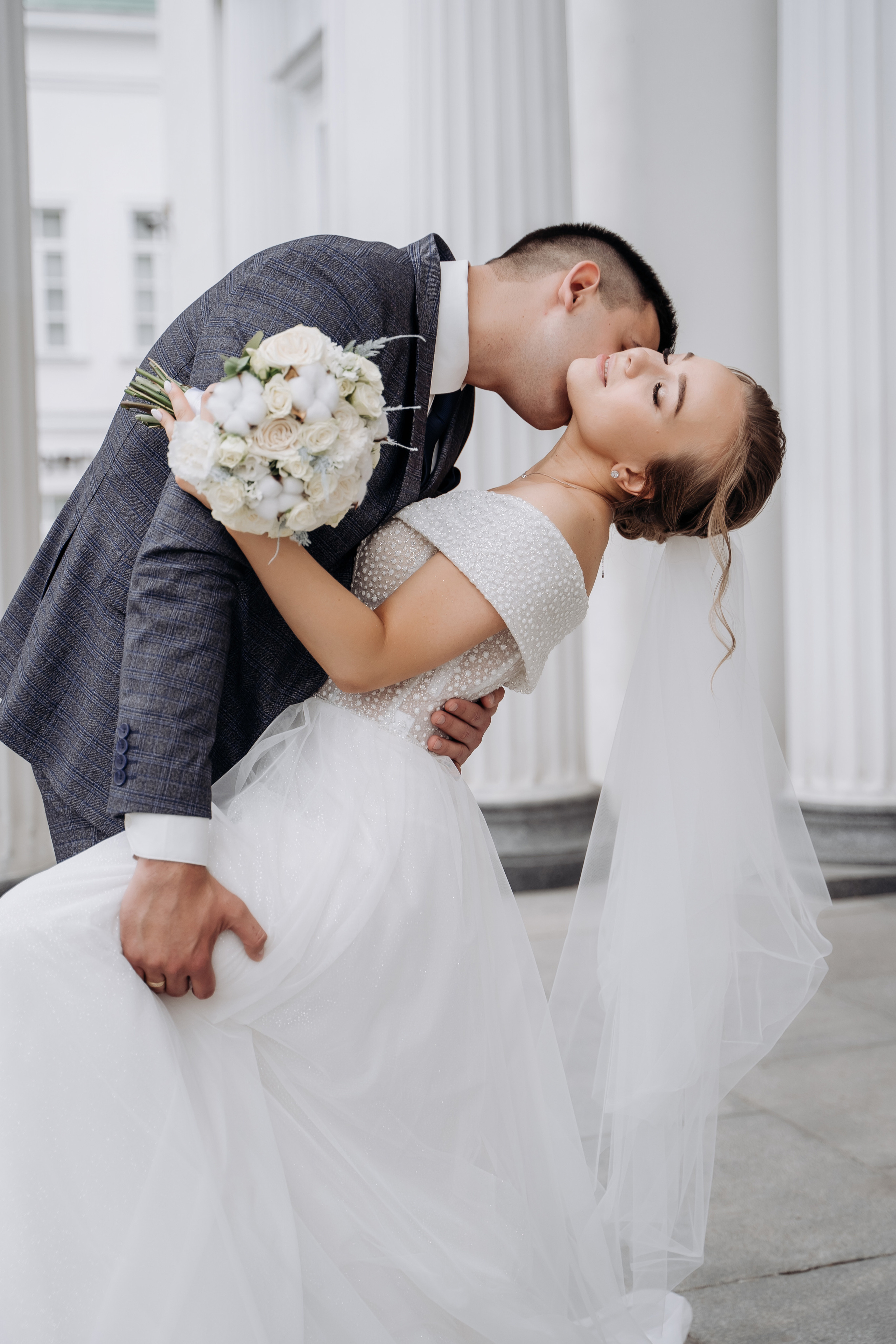 Индивидуальный и семейный фотограф в Москве и городе Видное. Свадебный фотограф в Москве. Свадебный фотограф в Московской области. Свадебная фотосессия 2023. Заказать свадебную фотосессию. Фотограф недорого. Красивые свадебные фотографии. Душевный фотограф. Фотограф Видное. Фотограф Домодедово. Фотограф Бутово. Фотограф Москва. Фотограф Царицыно. Свадебная фотосессия в Царицыно. Семейная фотосессия. Контент-фотосессия в Москве. Контент-фотограф. Визуал для эксперта. 