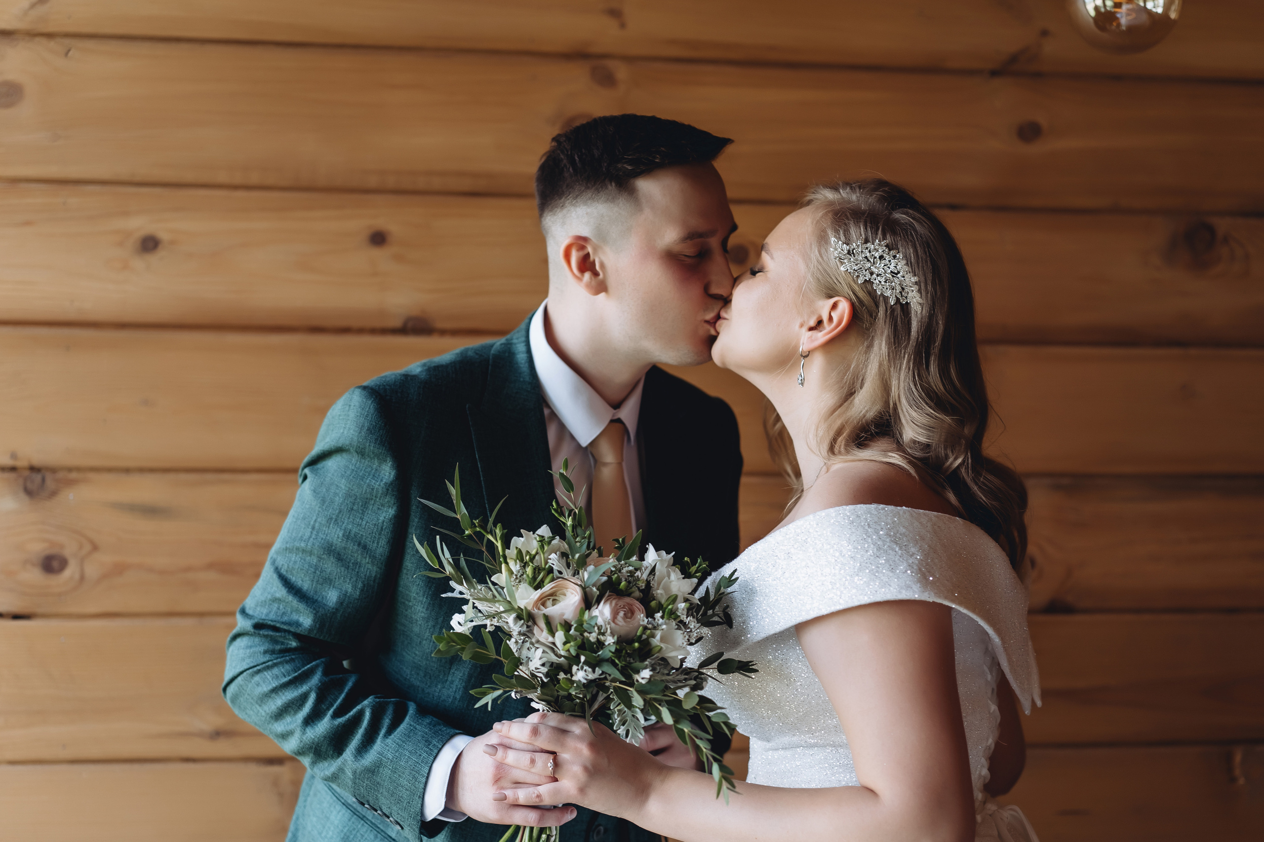 Индивидуальный и семейный фотограф в Москве и городе Видное. Свадебный фотограф в Москве. Свадебный фотограф в Московской области. Свадебная фотосессия 2023. Заказать свадебную фотосессию. Фотограф недорого. Красивые свадебные фотографии. Душевный фотограф. Фотограф Видное. Фотограф Домодедово. Фотограф Бутово. Фотограф Москва. Фотограф Царицыно. Свадебная фотосессия в Царицыно. Семейная фотосессия. Контент-фотосессия в Москве. Контент-фотограф. Визуал для эксперта. 