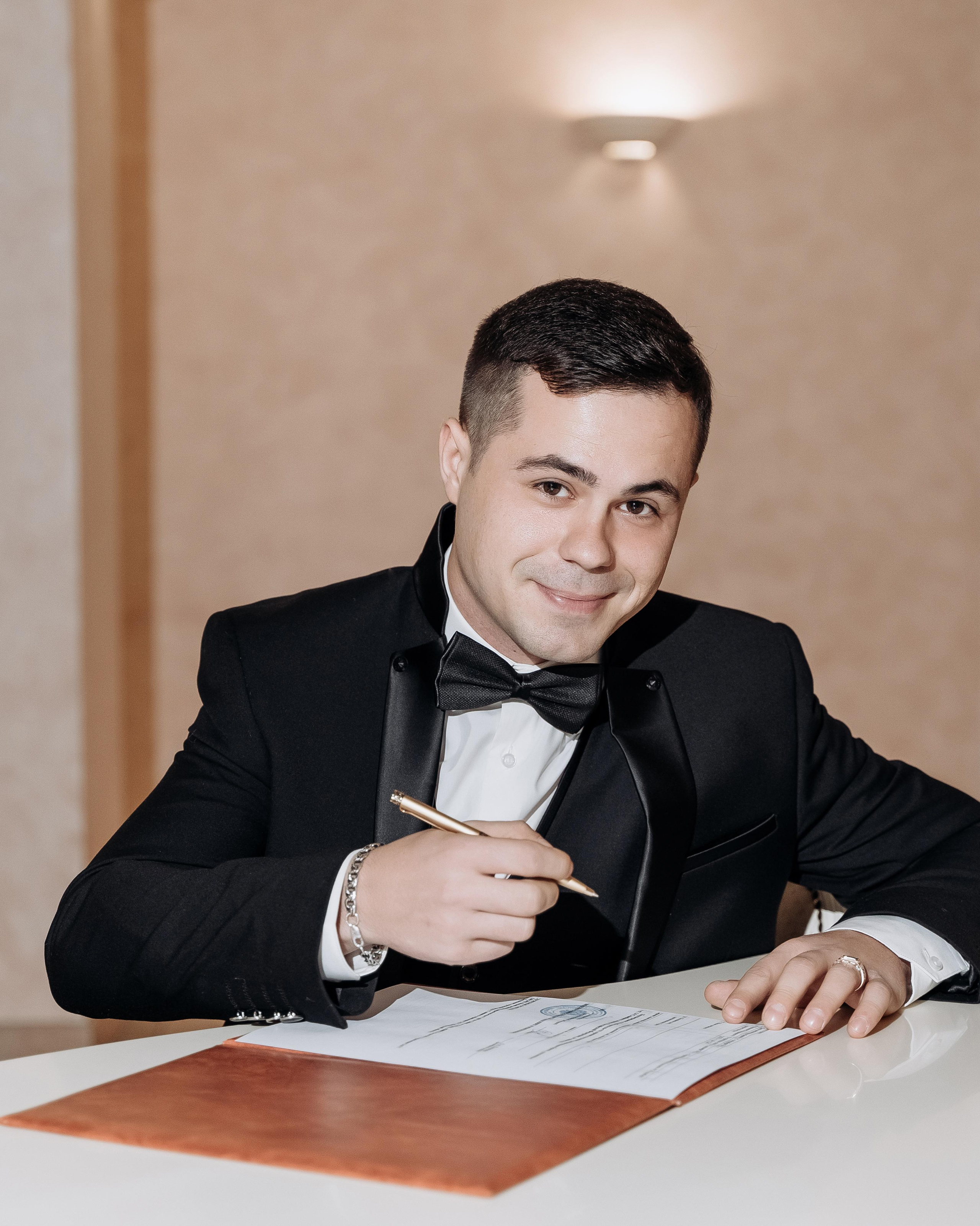 Индивидуальный и семейный фотограф в Москве и городе Видное. Свадебный фотограф в Москве. Свадебный фотограф в Московской области. Свадебная фотосессия 2023. Заказать свадебную фотосессию. Фотограф недорого. Красивые свадебные фотографии. Душевный фотограф. Фотограф Видное. Фотограф Домодедово. Фотограф Бутово. Фотограф Москва. Фотограф Царицыно. Свадебная фотосессия в Царицыно. Семейная фотосессия. Контент-фотосессия в Москве. Контент-фотограф. Визуал для эксперта. 