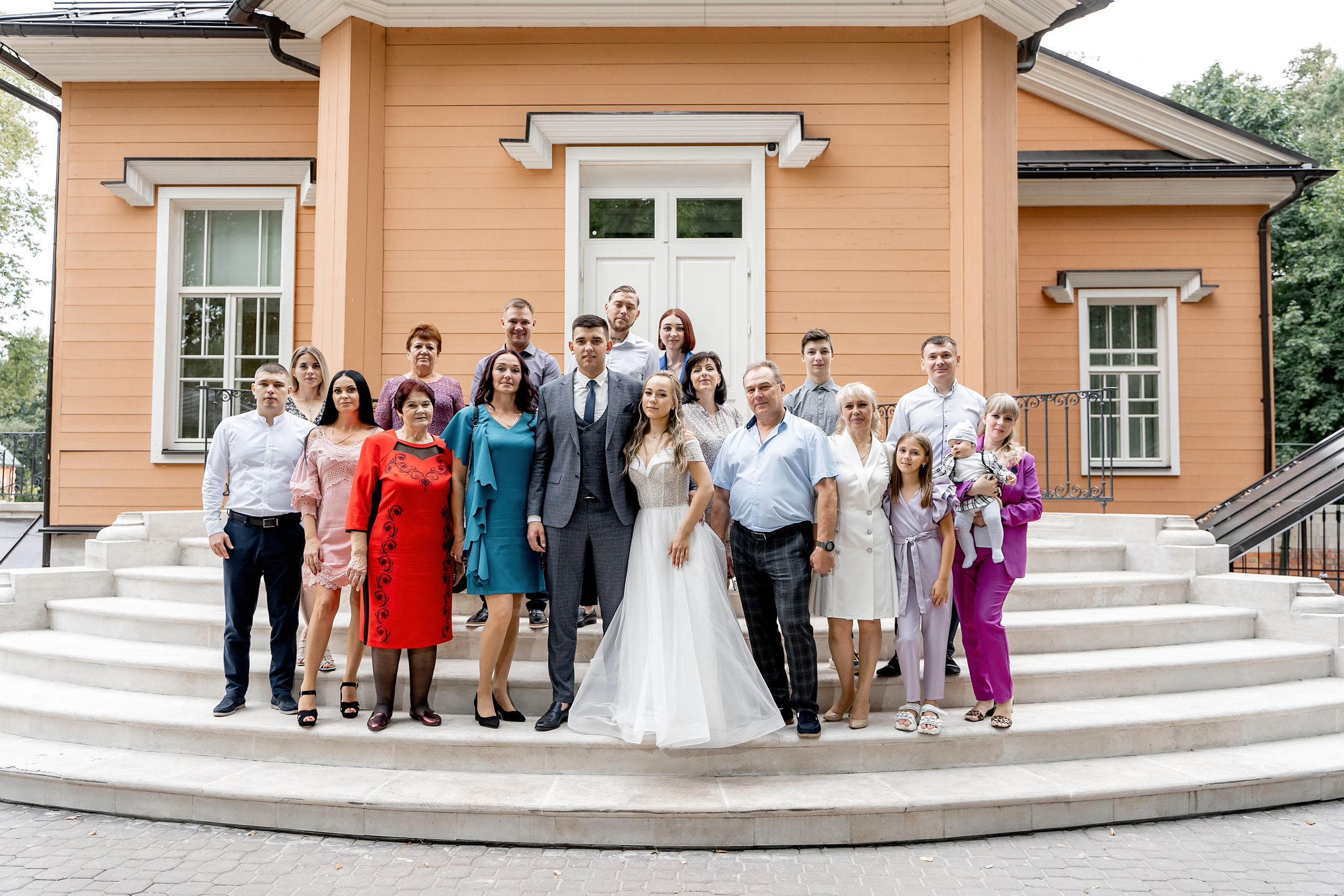 Индивидуальный и семейный фотограф в Москве и городе Видное. Свадебный фотограф в Москве. Свадебный фотограф в Московской области. Свадебная фотосессия 2023. Заказать свадебную фотосессию. Фотограф недорого. Красивые свадебные фотографии. Душевный фотограф. Фотограф Видное. Фотограф Домодедово. Фотограф Бутово. Фотограф Москва. Фотограф Царицыно. Свадебная фотосессия в Царицыно. Семейная фотосессия. Контент-фотосессия в Москве. Контент-фотограф. Визуал для эксперта. 