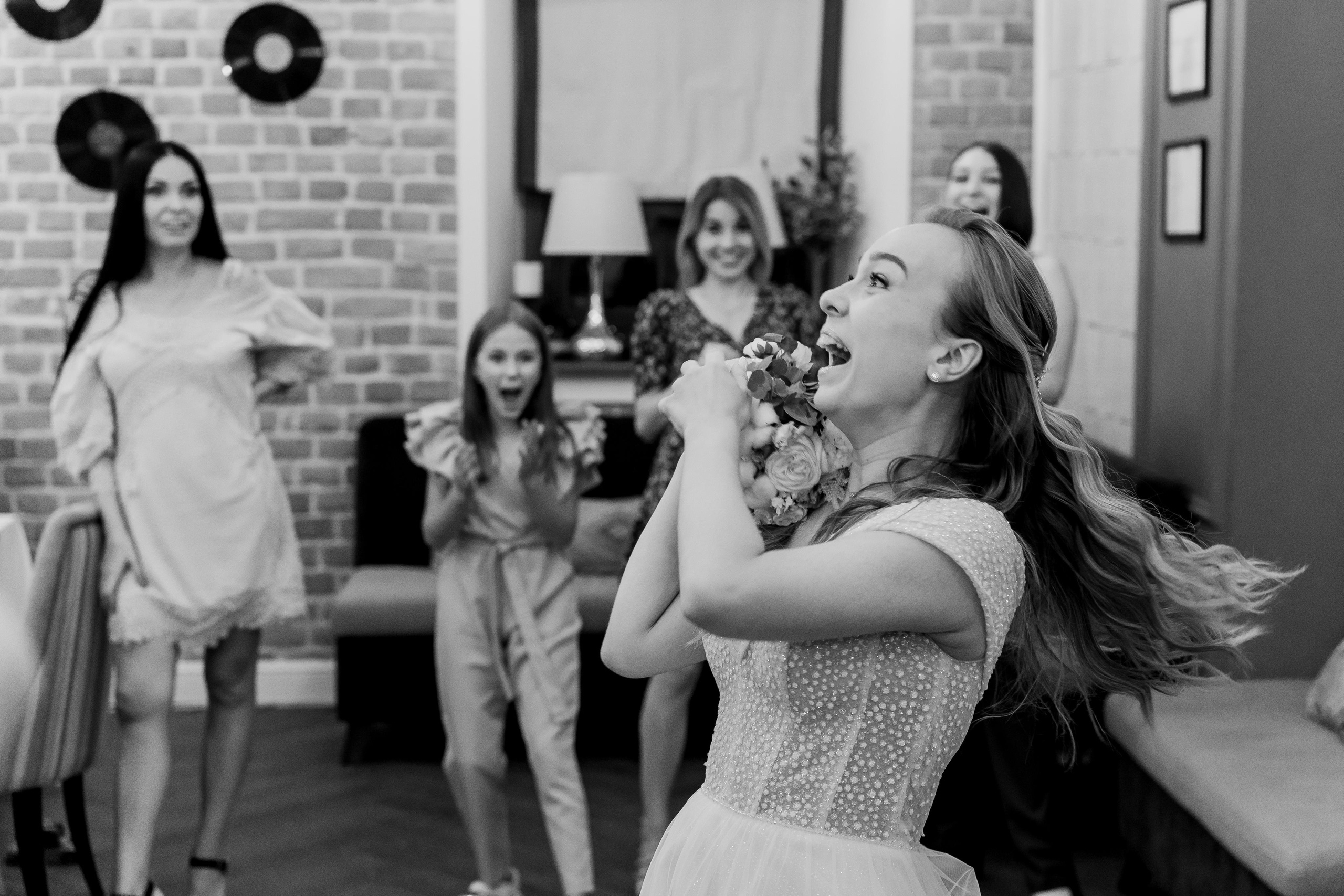 Индивидуальный и семейный фотограф в Москве и городе Видное. Свадебный фотограф в Москве. Свадебный фотограф в Московской области. Свадебная фотосессия 2023. Заказать свадебную фотосессию. Фотограф недорого. Красивые свадебные фотографии. Душевный фотограф. Фотограф Видное. Фотограф Домодедово. Фотограф Бутово. Фотограф Москва. Фотограф Царицыно. Свадебная фотосессия в Царицыно. Семейная фотосессия. Контент-фотосессия в Москве. Контент-фотограф. Визуал для эксперта. 