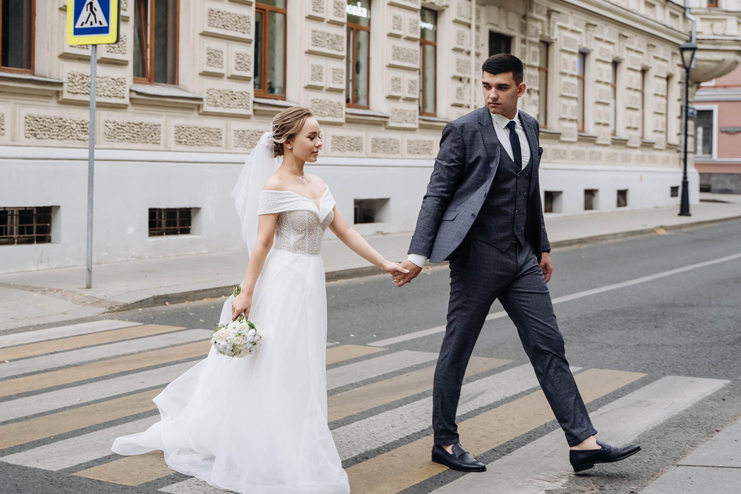 Индивидуальный и семейный фотограф в Москве и городе Видное. Свадебный фотограф в Москве. Свадебный фотограф в Московской области. Свадебная фотосессия 2023. Заказать свадебную фотосессию. Фотограф недорого. Красивые свадебные фотографии. Душевный фотограф. Фотограф Видное. Фотограф Домодедово. Фотограф Бутово. Фотограф Москва. Фотограф Царицыно. Свадебная фотосессия в Царицыно. Семейная фотосессия. Контент-фотосессия в Москве. Контент-фотограф. Визуал для эксперта. 