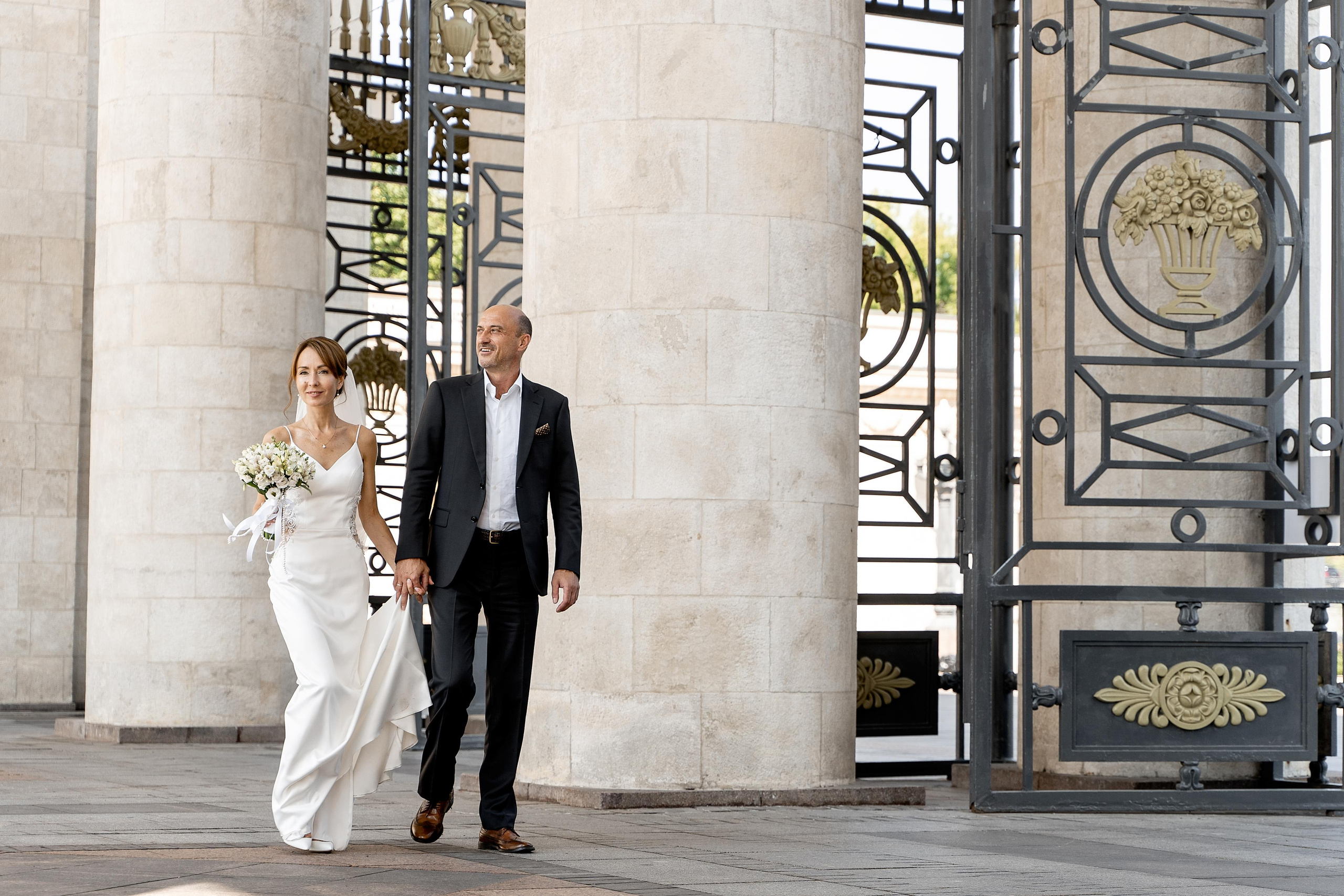 Индивидуальный и семейный фотограф в Москве и городе Видное. Свадебный фотограф в Москве. Свадебный фотограф в Московской области. Свадебная фотосессия 2023. Заказать свадебную фотосессию. Фотограф недорого. Красивые свадебные фотографии. Душевный фотограф. Фотограф Видное. Фотограф Домодедово. Фотограф Бутово. Фотограф Москва. Фотограф Царицыно. Свадебная фотосессия в Царицыно. Семейная фотосессия. Контент-фотосессия в Москве. Контент-фотограф. Визуал для эксперта. 