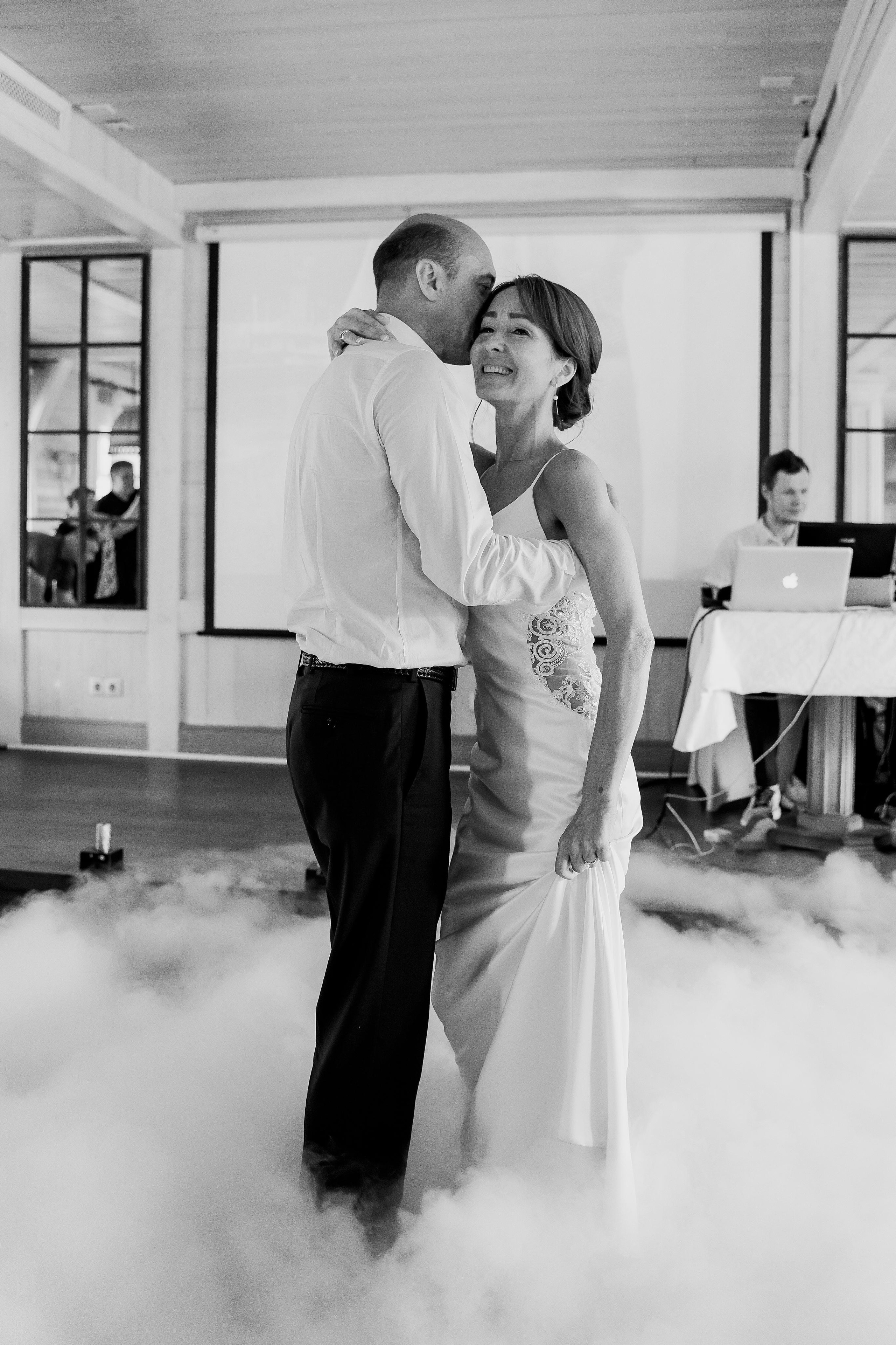 Индивидуальный и семейный фотограф в Москве и городе Видное. Свадебный фотограф в Москве. Свадебный фотограф в Московской области. Свадебная фотосессия 2023. Заказать свадебную фотосессию. Фотограф недорого. Красивые свадебные фотографии. Душевный фотограф. Фотограф Видное. Фотограф Домодедово. Фотограф Бутово. Фотограф Москва. Фотограф Царицыно. Свадебная фотосессия в Царицыно. Семейная фотосессия. Контент-фотосессия в Москве. Контент-фотограф. Визуал для эксперта. 