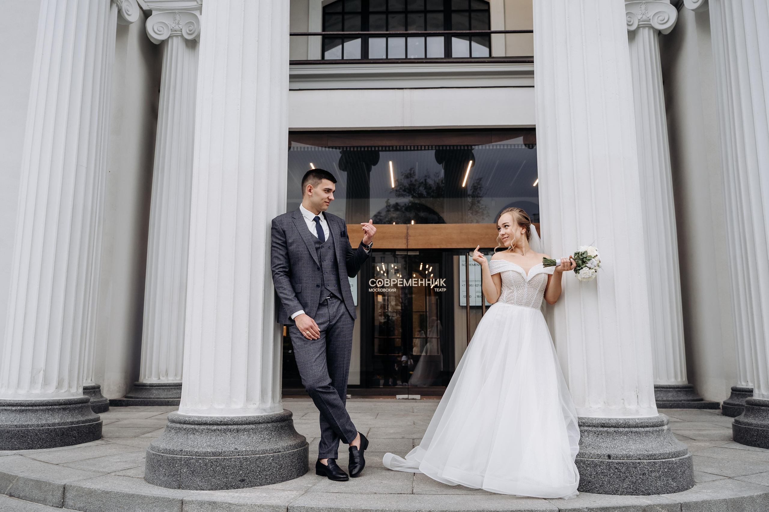 Индивидуальный и семейный фотограф в Москве и городе Видное. Свадебный фотограф в Москве. Свадебный фотограф в Московской области. Свадебная фотосессия 2023. Заказать свадебную фотосессию. Фотограф недорого. Красивые свадебные фотографии. Душевный фотограф. Фотограф Видное. Фотограф Домодедово. Фотограф Бутово. Фотограф Москва. Фотограф Царицыно. Свадебная фотосессия в Царицыно. Семейная фотосессия. Контент-фотосессия в Москве. Контент-фотограф. Визуал для эксперта. 