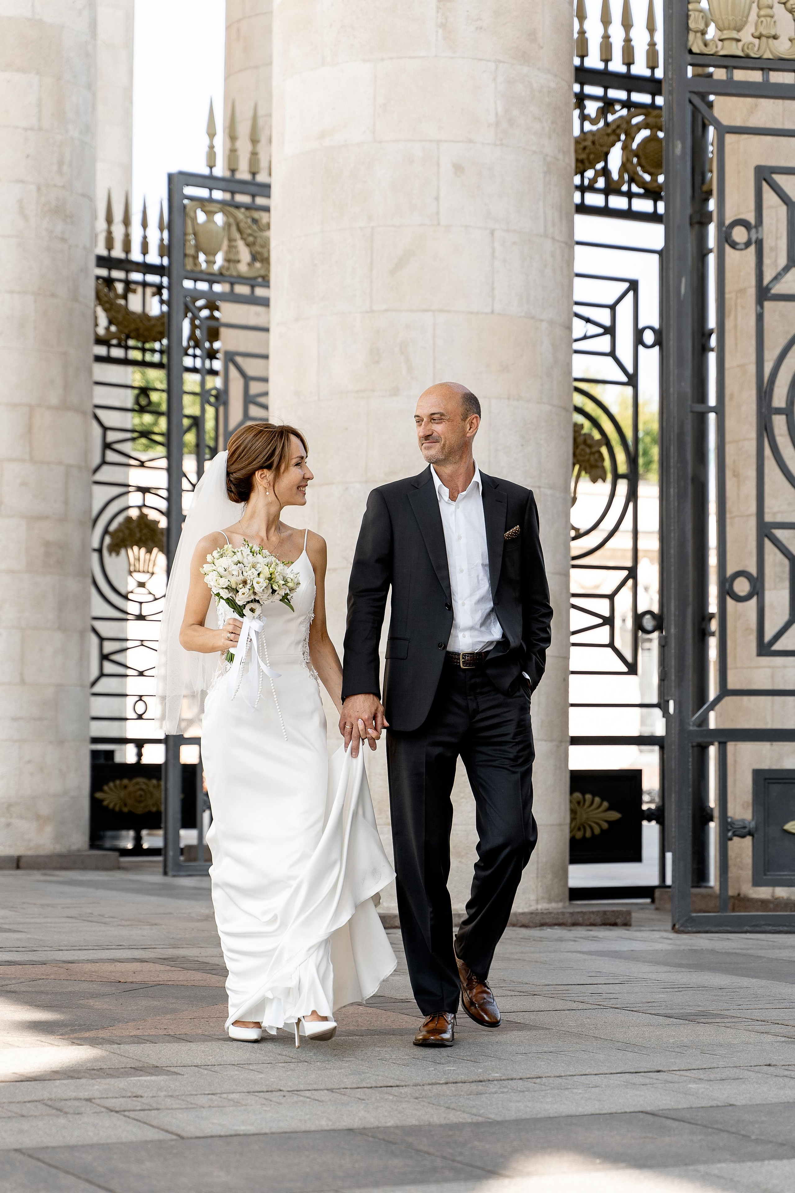 Индивидуальный и семейный фотограф в Москве и городе Видное. Свадебный фотограф в Москве. Свадебный фотограф в Московской области. Свадебная фотосессия 2023. Заказать свадебную фотосессию. Фотограф недорого. Красивые свадебные фотографии. Душевный фотограф. Фотограф Видное. Фотограф Домодедово. Фотограф Бутово. Фотограф Москва. Фотограф Царицыно. Свадебная фотосессия в Царицыно. Семейная фотосессия. Контент-фотосессия в Москве. Контент-фотограф. Визуал для эксперта. 