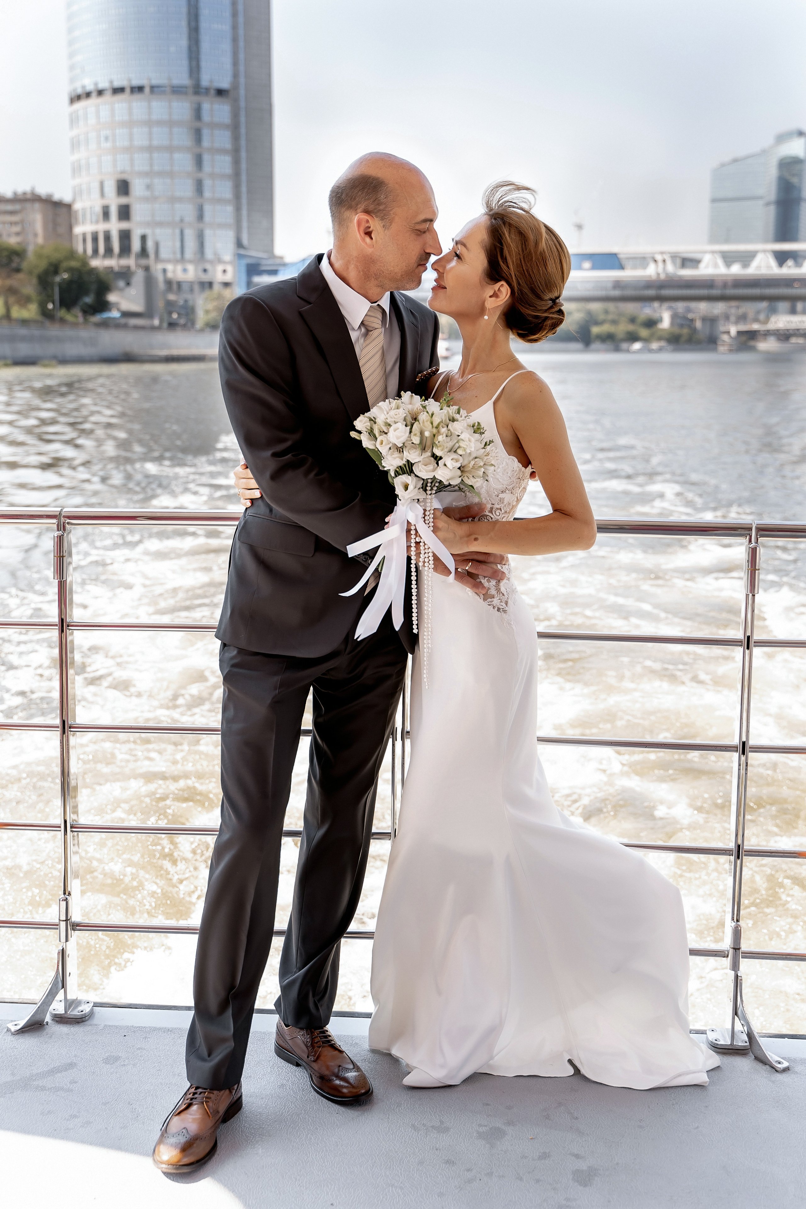 Индивидуальный и семейный фотограф в Москве и городе Видное. Свадебный фотограф в Москве. Свадебный фотограф в Московской области. Свадебная фотосессия 2023. Заказать свадебную фотосессию. Фотограф недорого. Красивые свадебные фотографии. Душевный фотограф. Фотограф Видное. Фотограф Домодедово. Фотограф Бутово. Фотограф Москва. Фотограф Царицыно. Свадебная фотосессия в Царицыно. Семейная фотосессия. Контент-фотосессия в Москве. Контент-фотограф. Визуал для эксперта. 