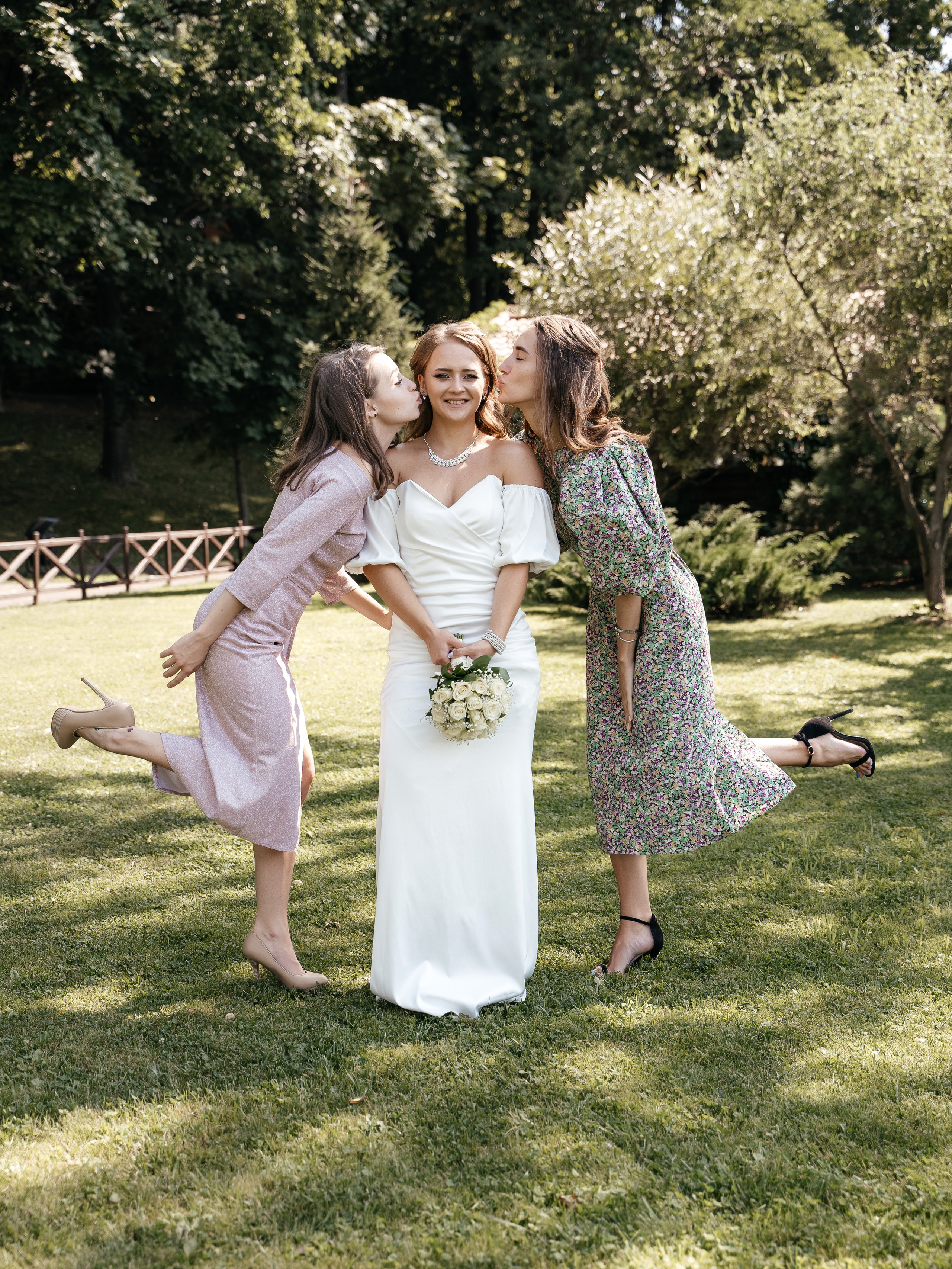 Индивидуальный и семейный фотограф в Москве и городе Видное. Свадебный фотограф в Москве. Свадебный фотограф в Московской области. Свадебная фотосессия 2023. Заказать свадебную фотосессию. Фотограф недорого. Красивые свадебные фотографии. Душевный фотограф. Фотограф Видное. Фотограф Домодедово. Фотограф Бутово. Фотограф Москва. Фотограф Царицыно. Свадебная фотосессия в Царицыно. Семейная фотосессия. Контент-фотосессия в Москве. Контент-фотограф. Визуал для эксперта. 