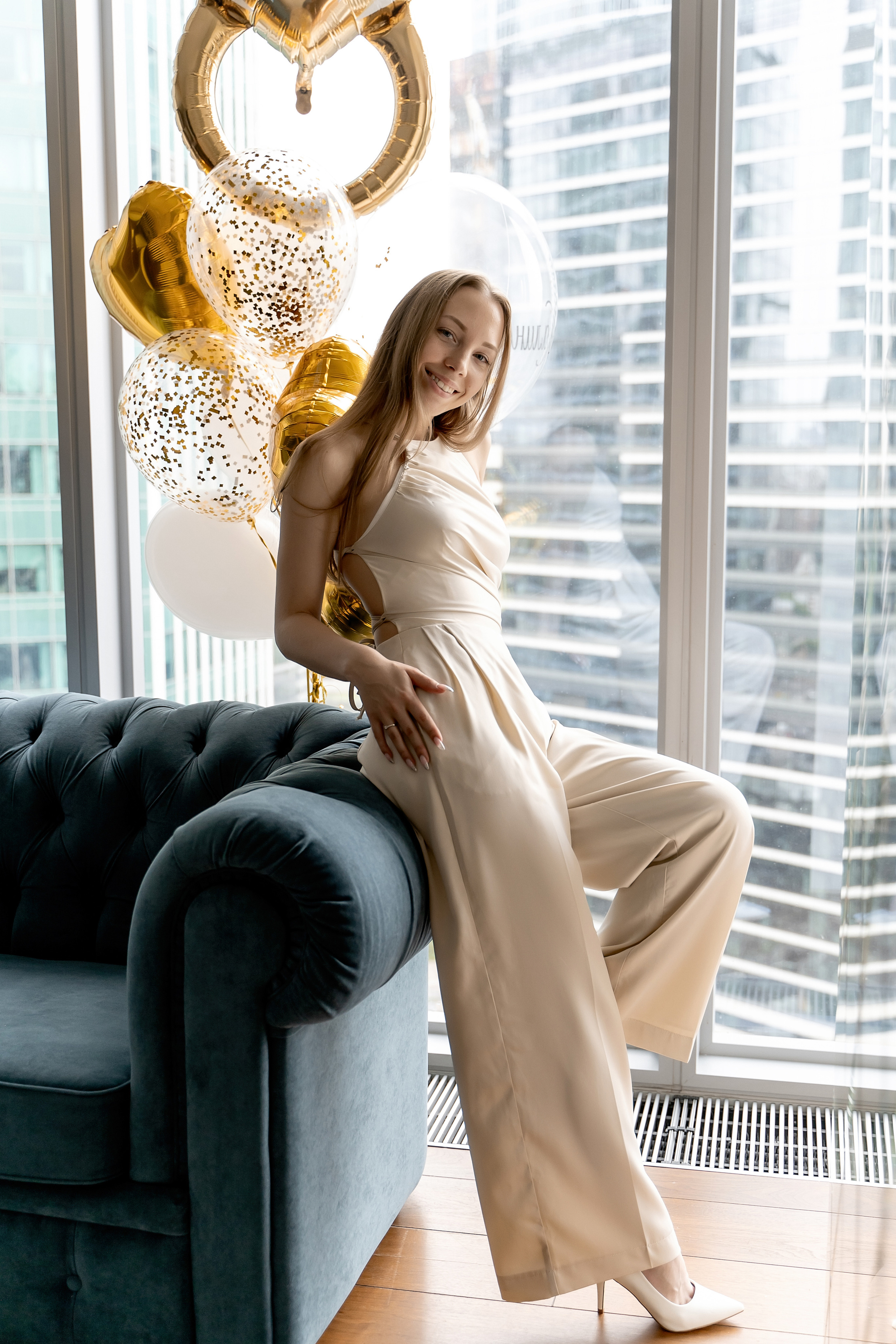 Женский фотограф в Москве и Московской области. Женская фотосессия. Женственные фотографии. Фотографии красивых женщин. Красивая стильная женская фотосессия. Контент-фотосессия. Визуал для блога.